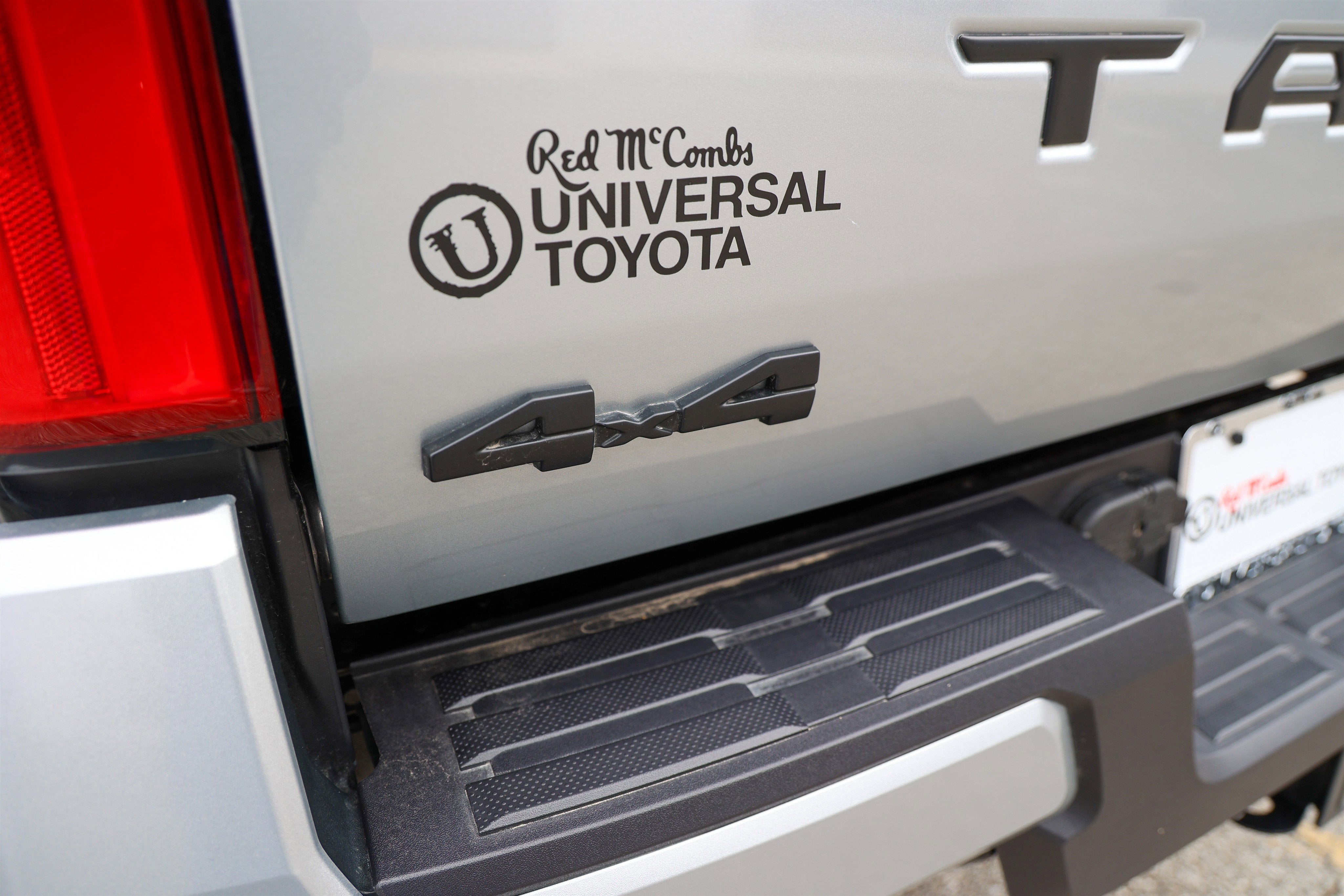 2025 Toyota TACOMA SR5 SR5