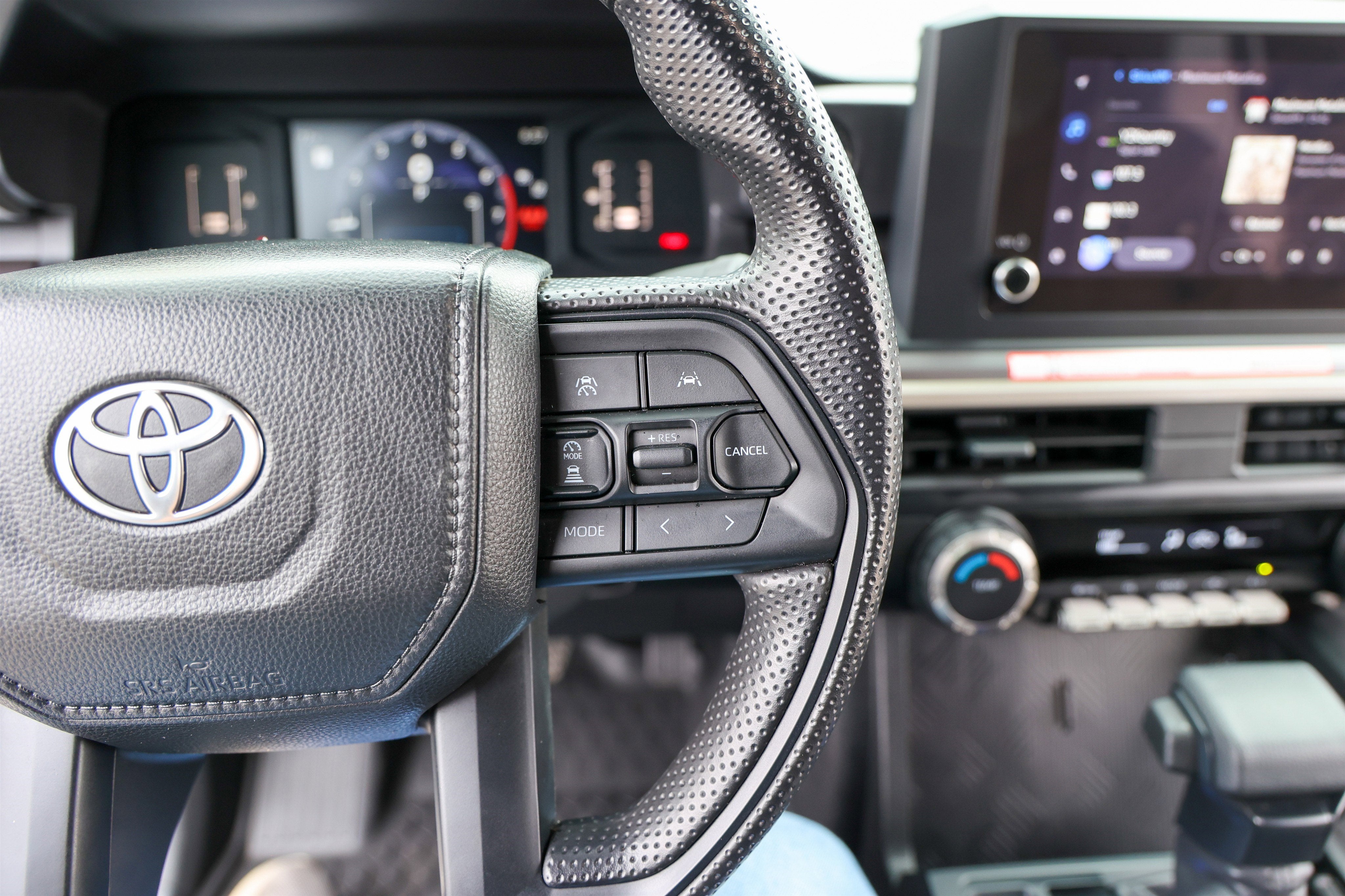 2025 Toyota TACOMA SR5 SR5