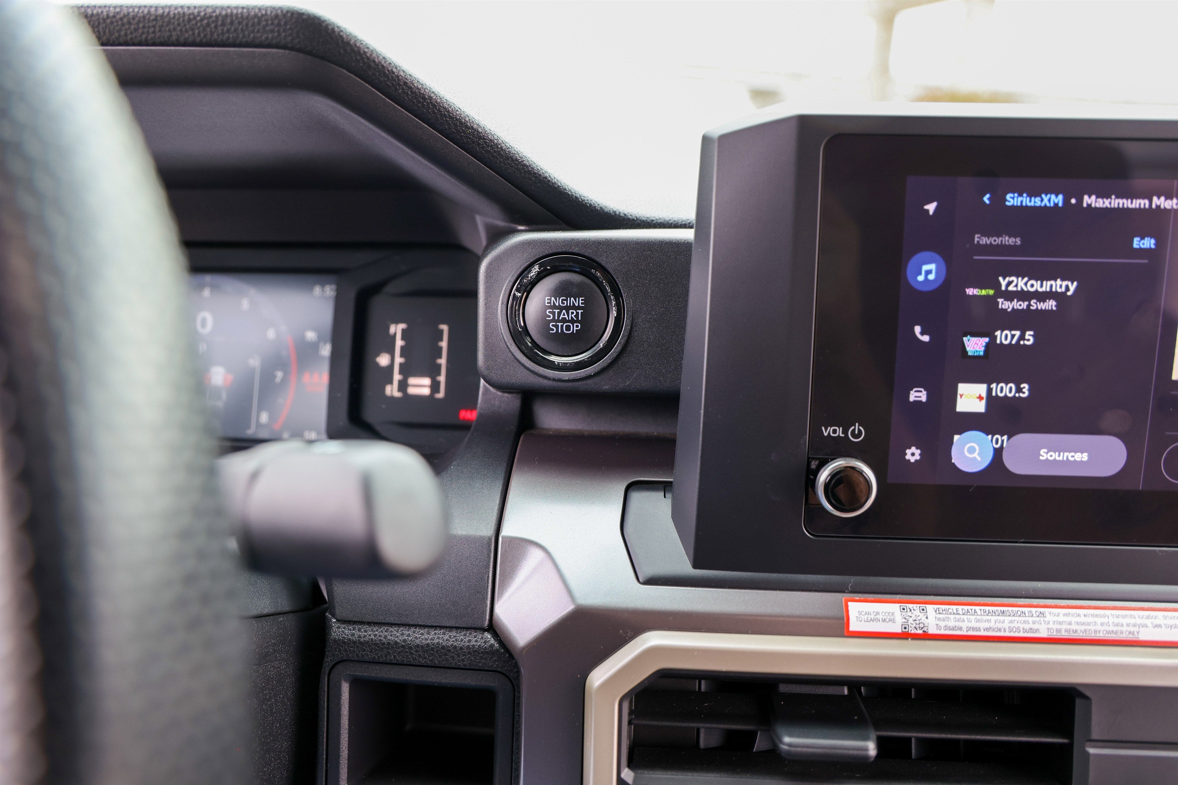 2025 Toyota TACOMA SR5 SR5