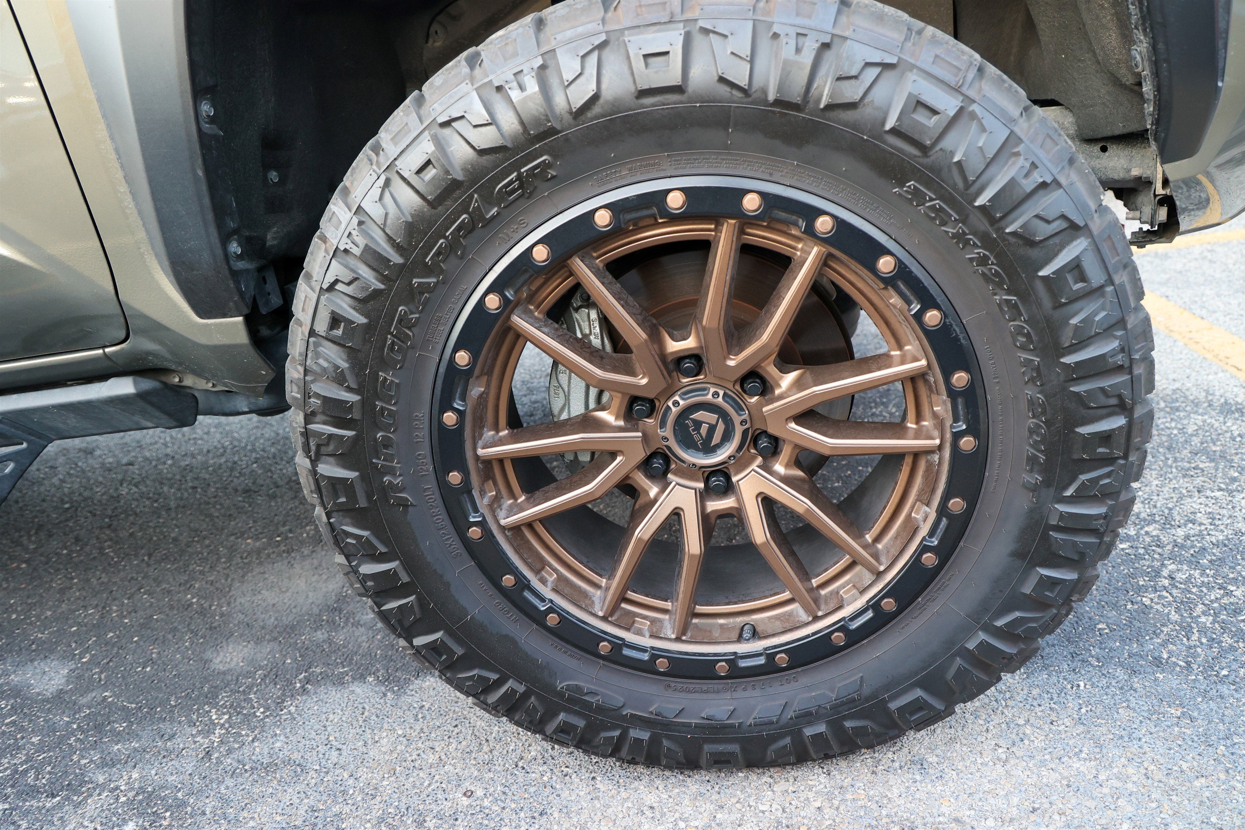 2025 Toyota TACOMA TRD OFFRD TRD Off Road