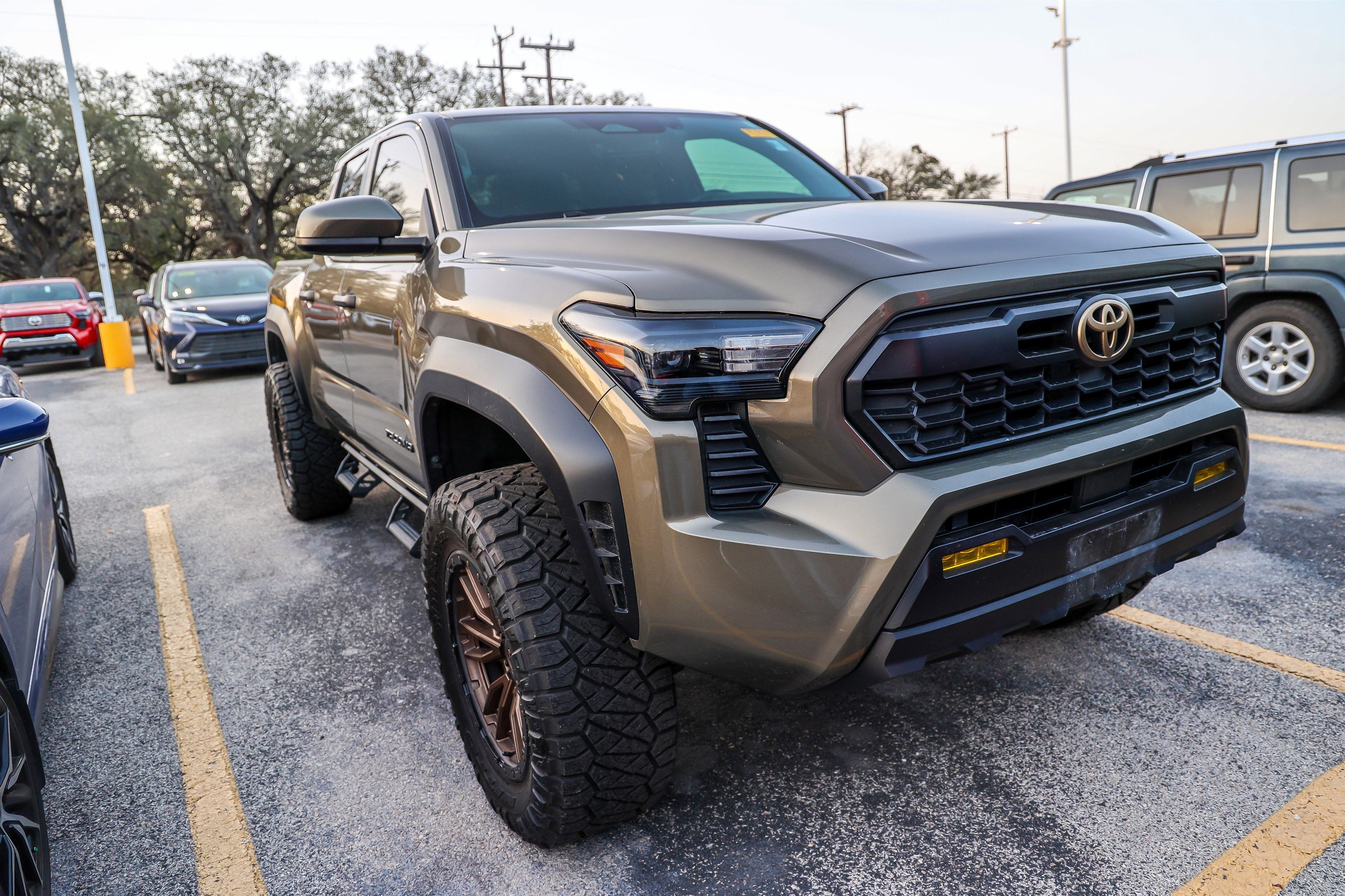 2025 Toyota TACOMA TRD OFFRD TRD Off Road