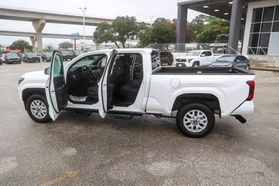 2025 Toyota Tacoma SR5