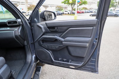 2025 Toyota TACOMA SR5 SR5