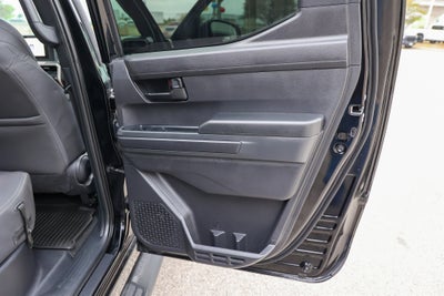 2025 Toyota TACOMA SR5 SR5