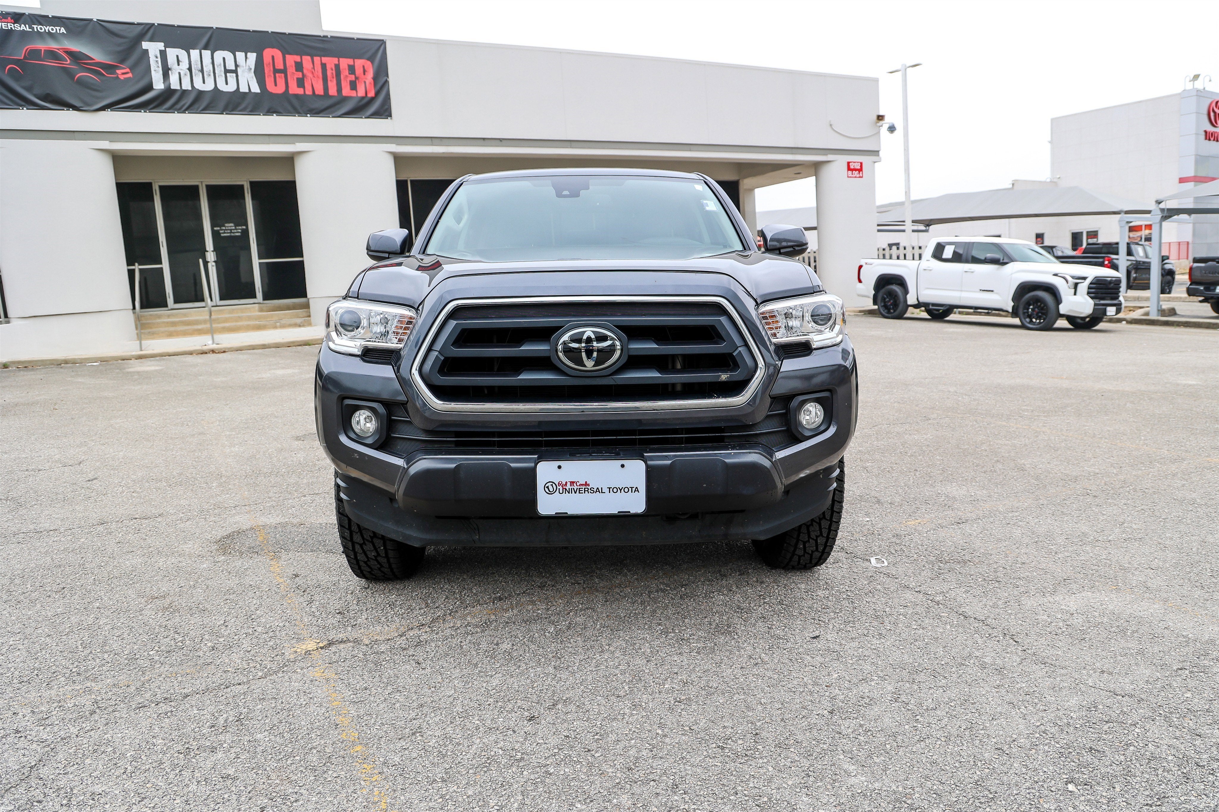 2023 Toyota TACOMA SR5 SR5