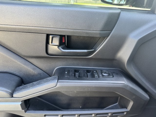 2024 Toyota TACOMA SR5 SR5