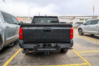 2025 Toyota TACOMA SR5 SR5
