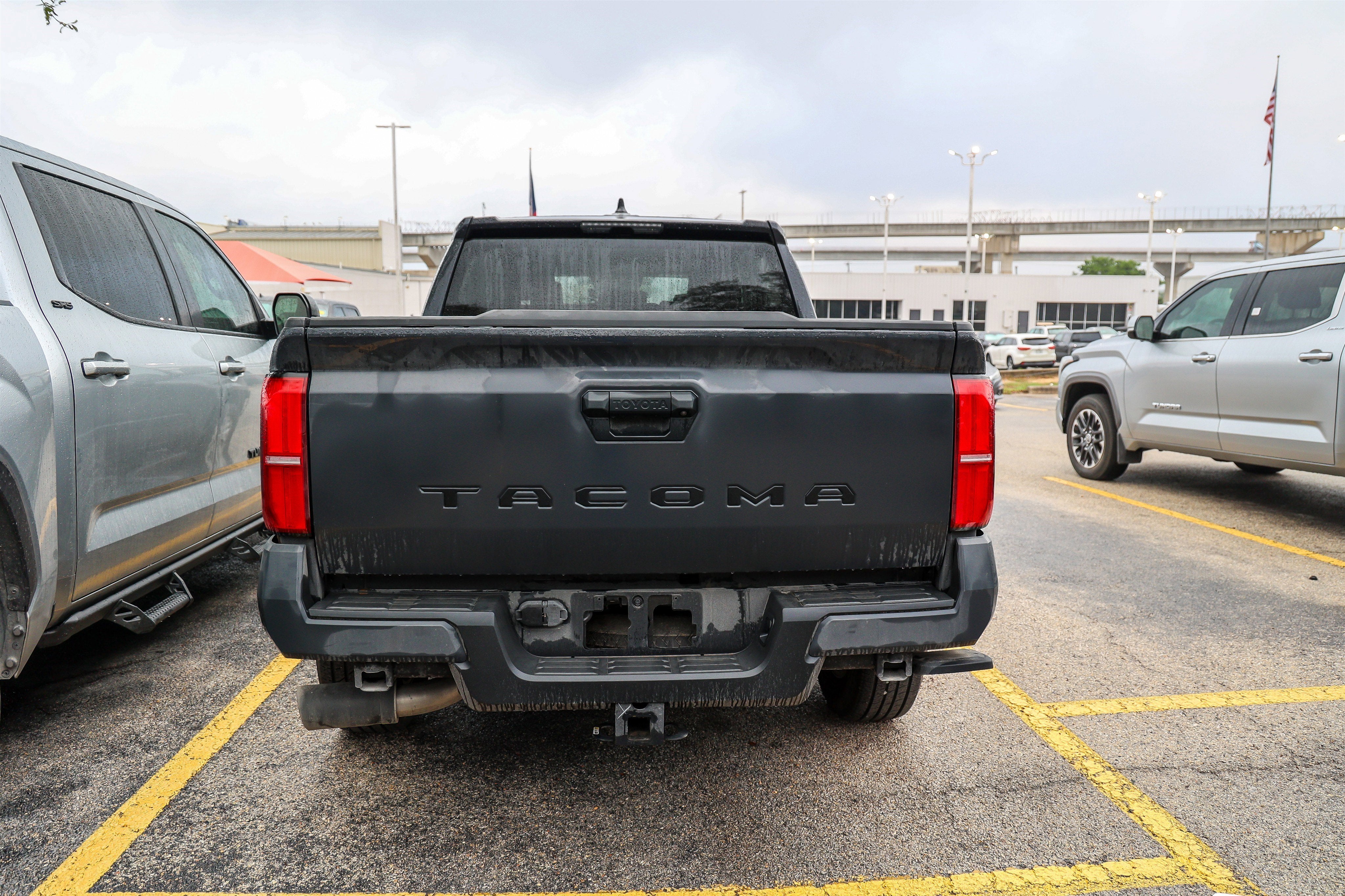 2025 Toyota TACOMA SR5 SR5