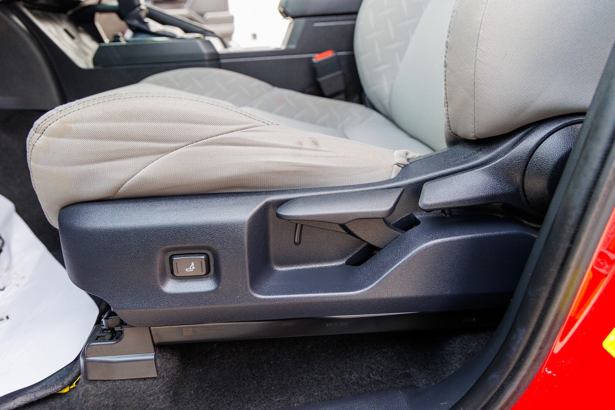 2024 Toyota TACOMA SR5 SR5