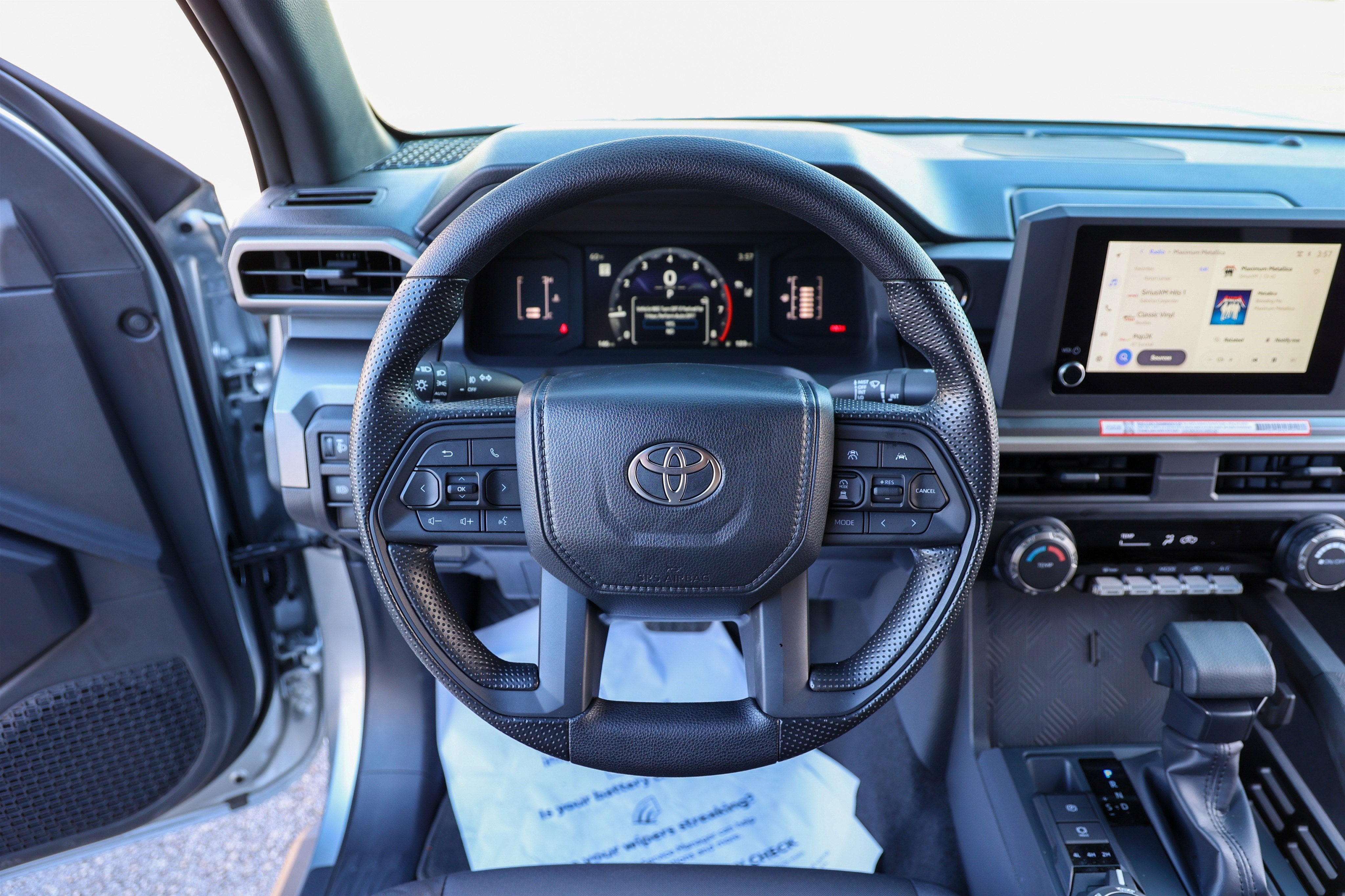 2025 Toyota TACOMA SR5 SR5