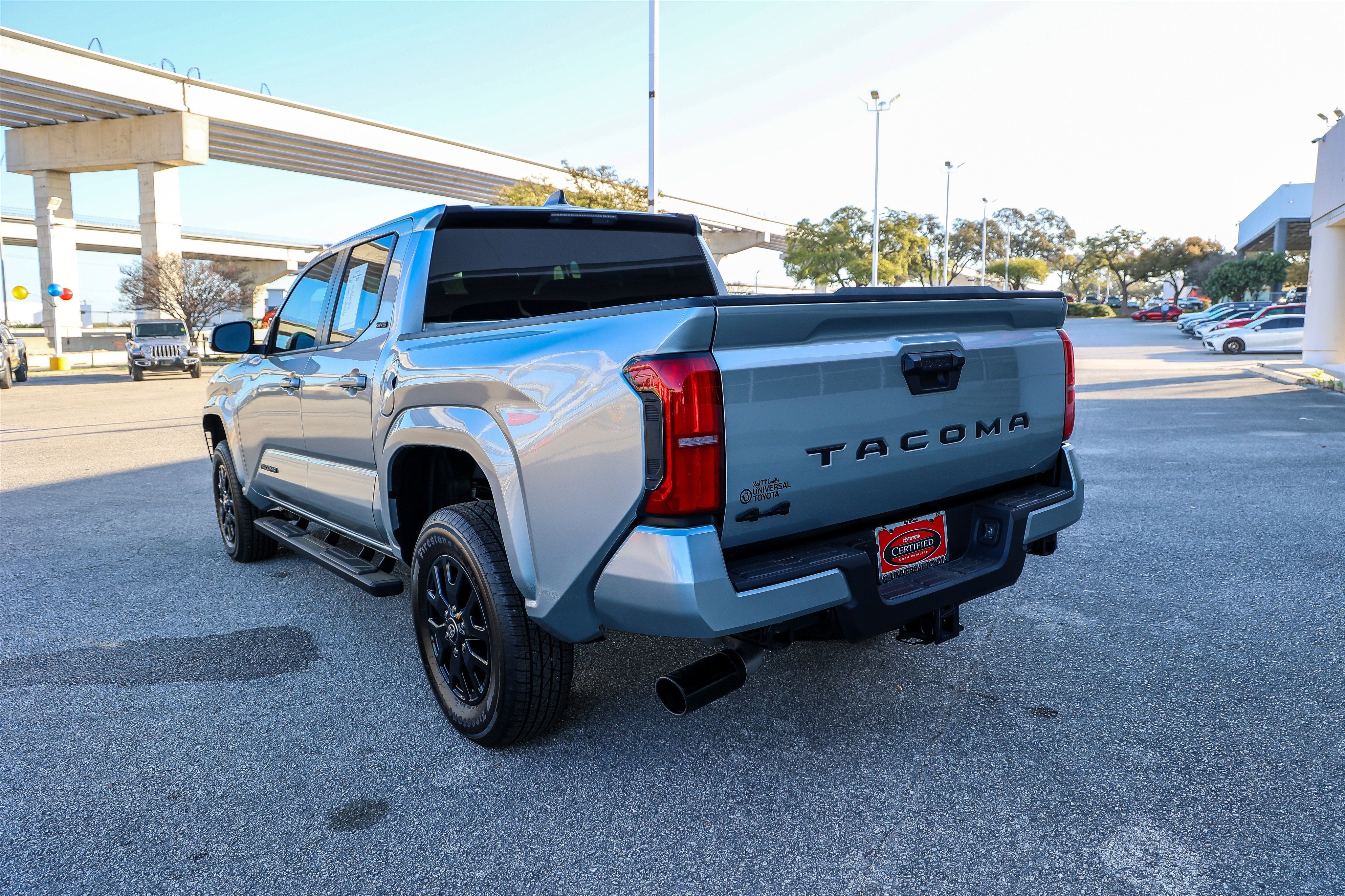 2025 Toyota TACOMA SR5 SR5