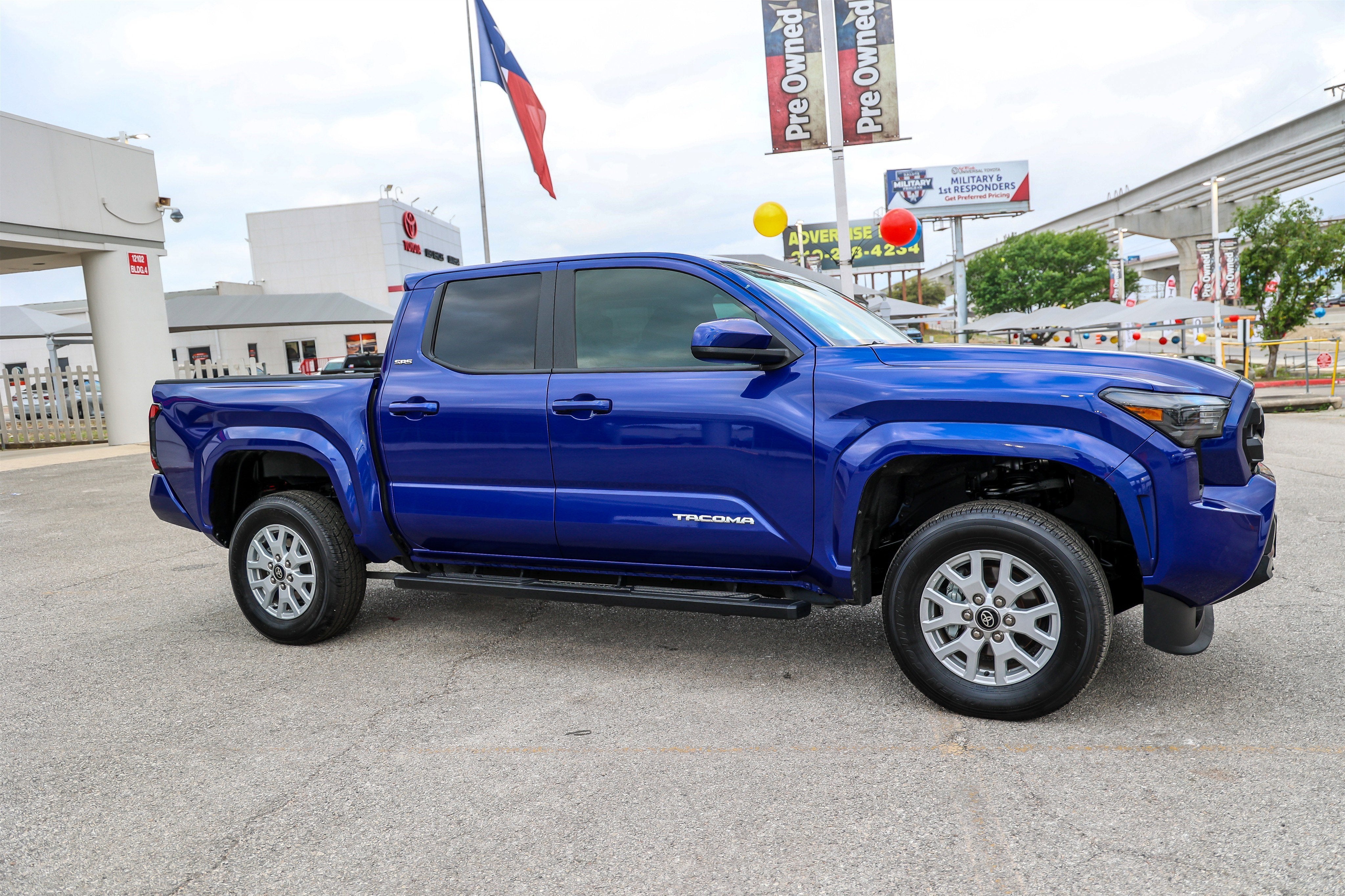 2025 Toyota TACOMA SR5 SR5