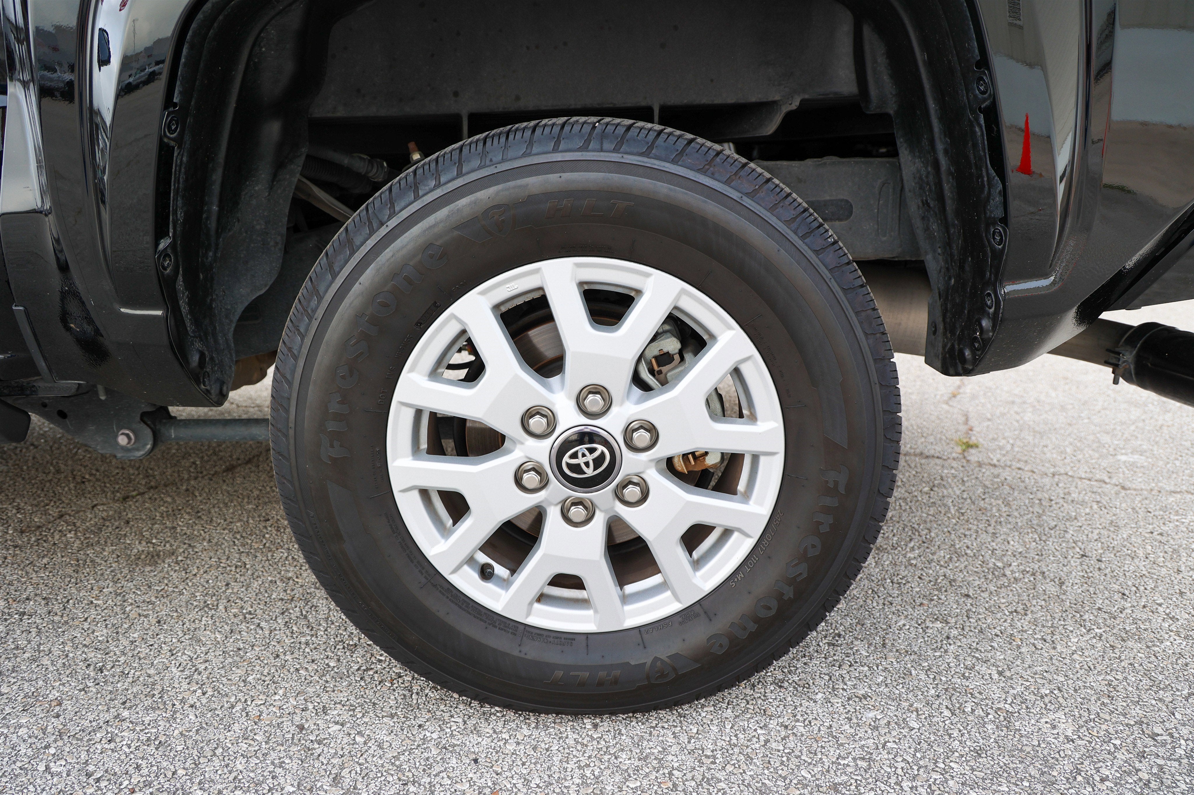 2025 Toyota TACOMA SR5 SR5