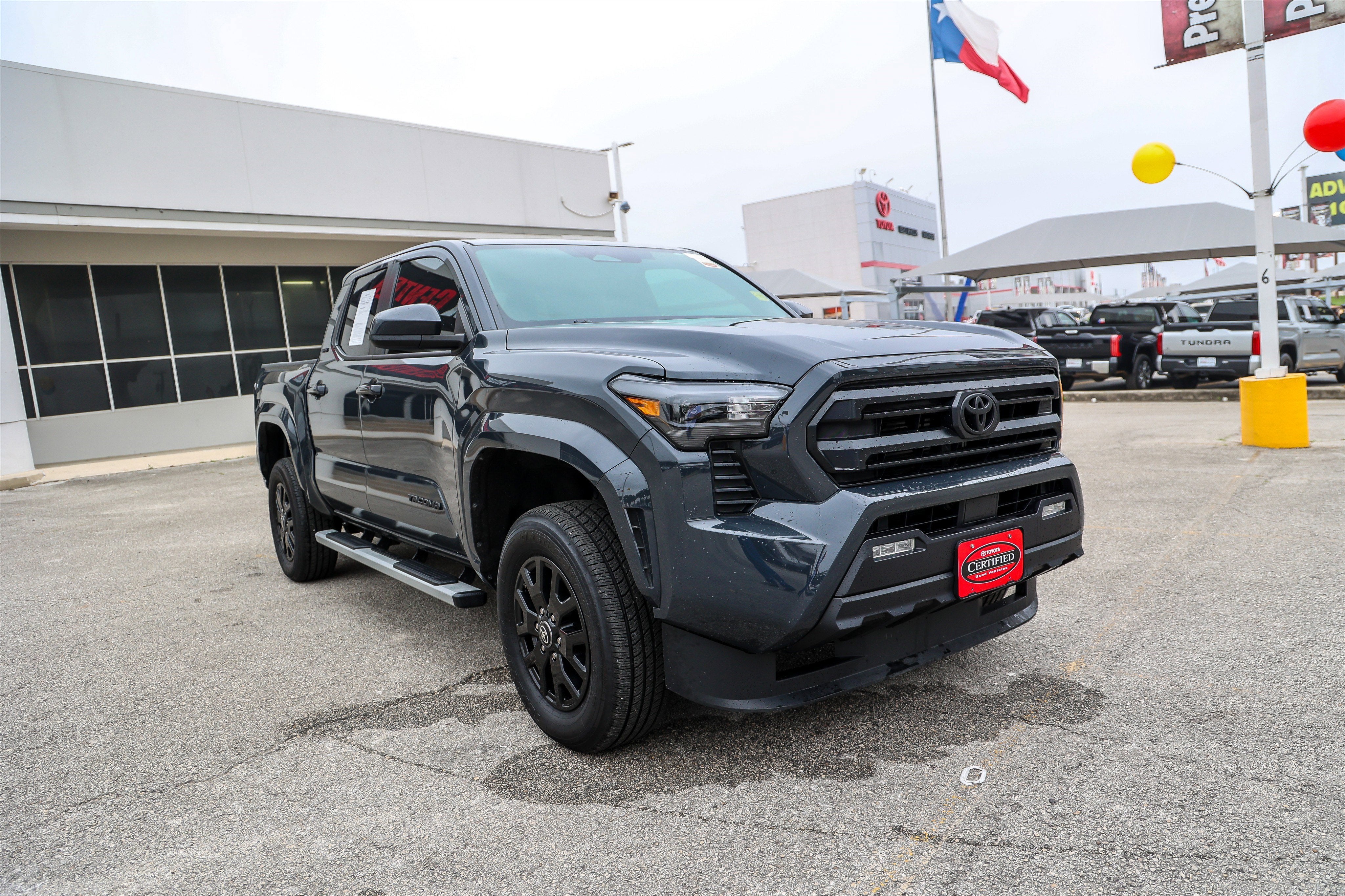 2025 Toyota TACOMA SR5 SR5