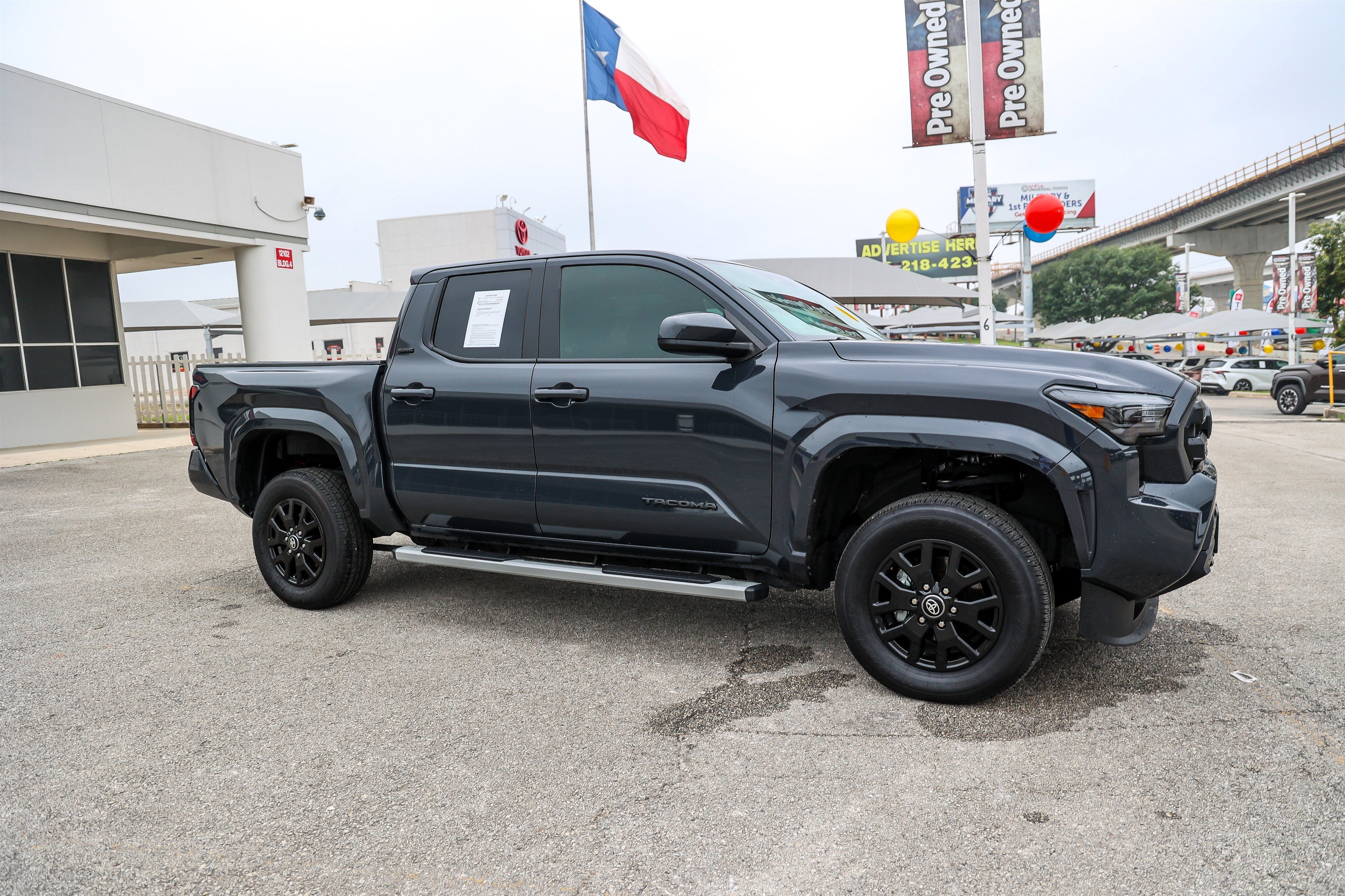 2025 Toyota TACOMA SR5 SR5
