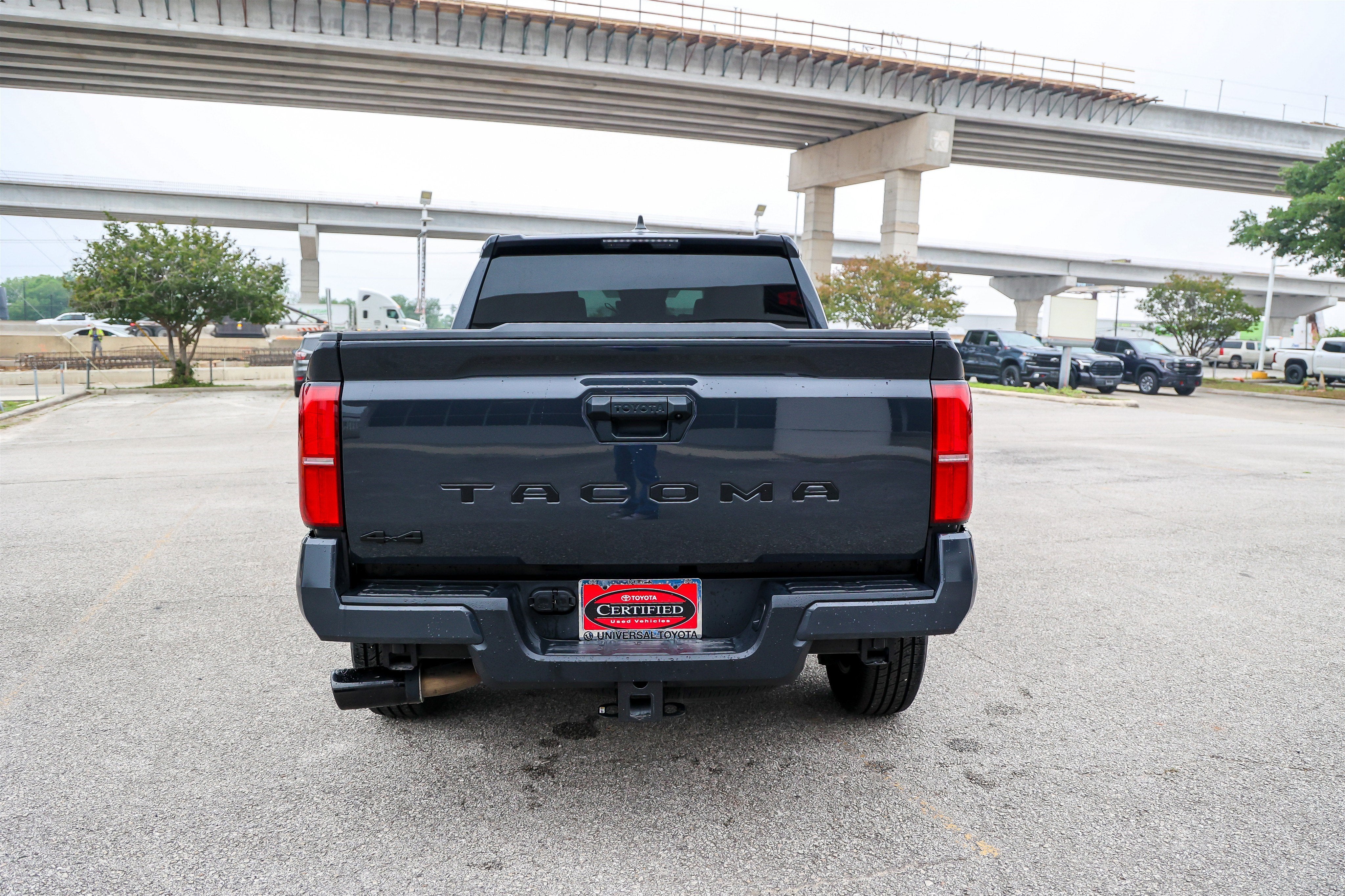 2025 Toyota TACOMA SR5 SR5