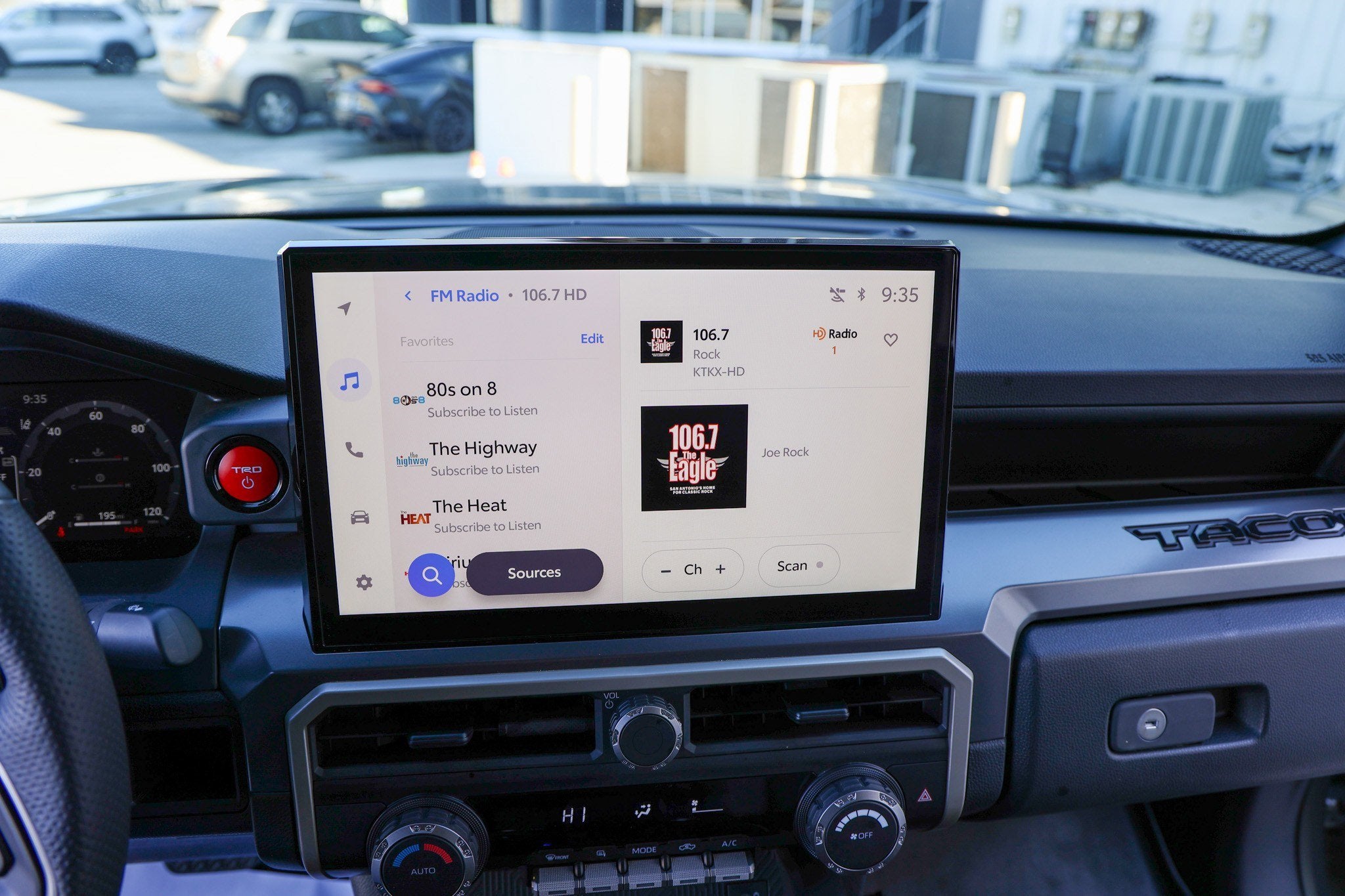 2025 Toyota TACOMA TRD OFFRD TRD Off Road Hybrid