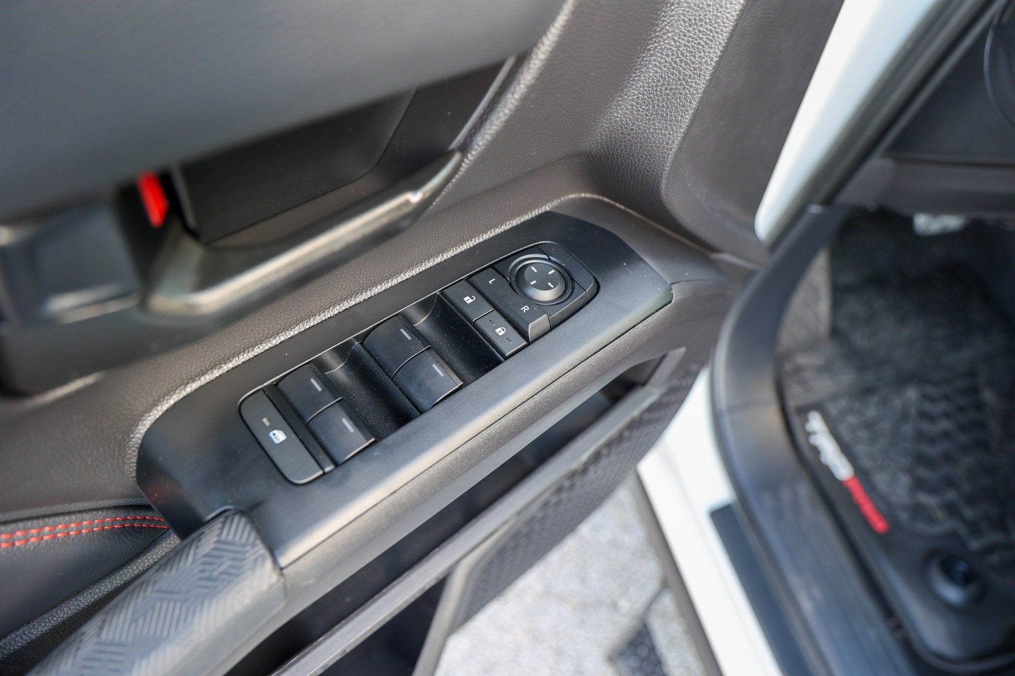 2025 Toyota Tacoma i-FORCE MAX TRD Pro Hybrid