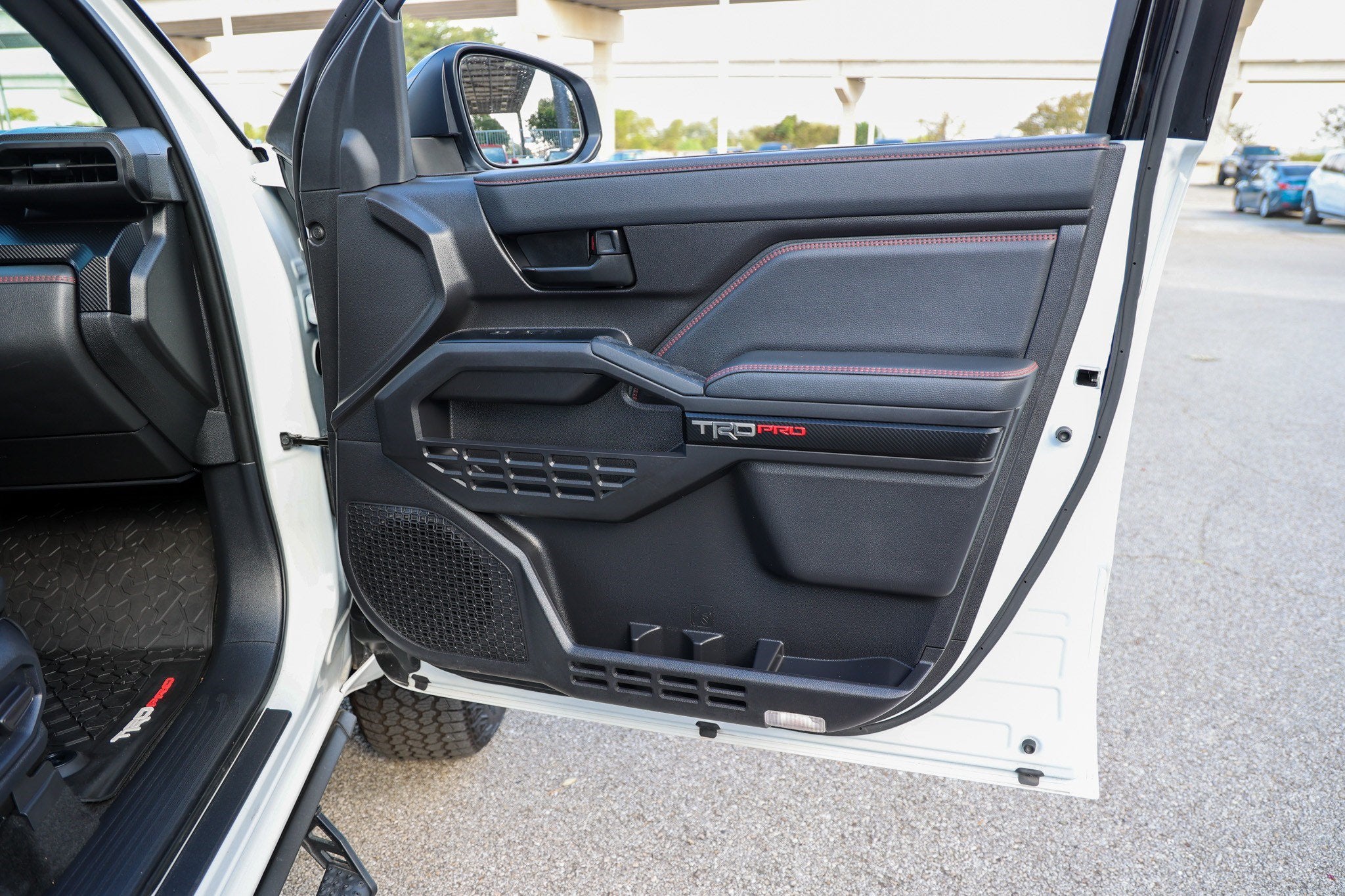 2025 Toyota Tacoma i-FORCE MAX TRD Pro Hybrid