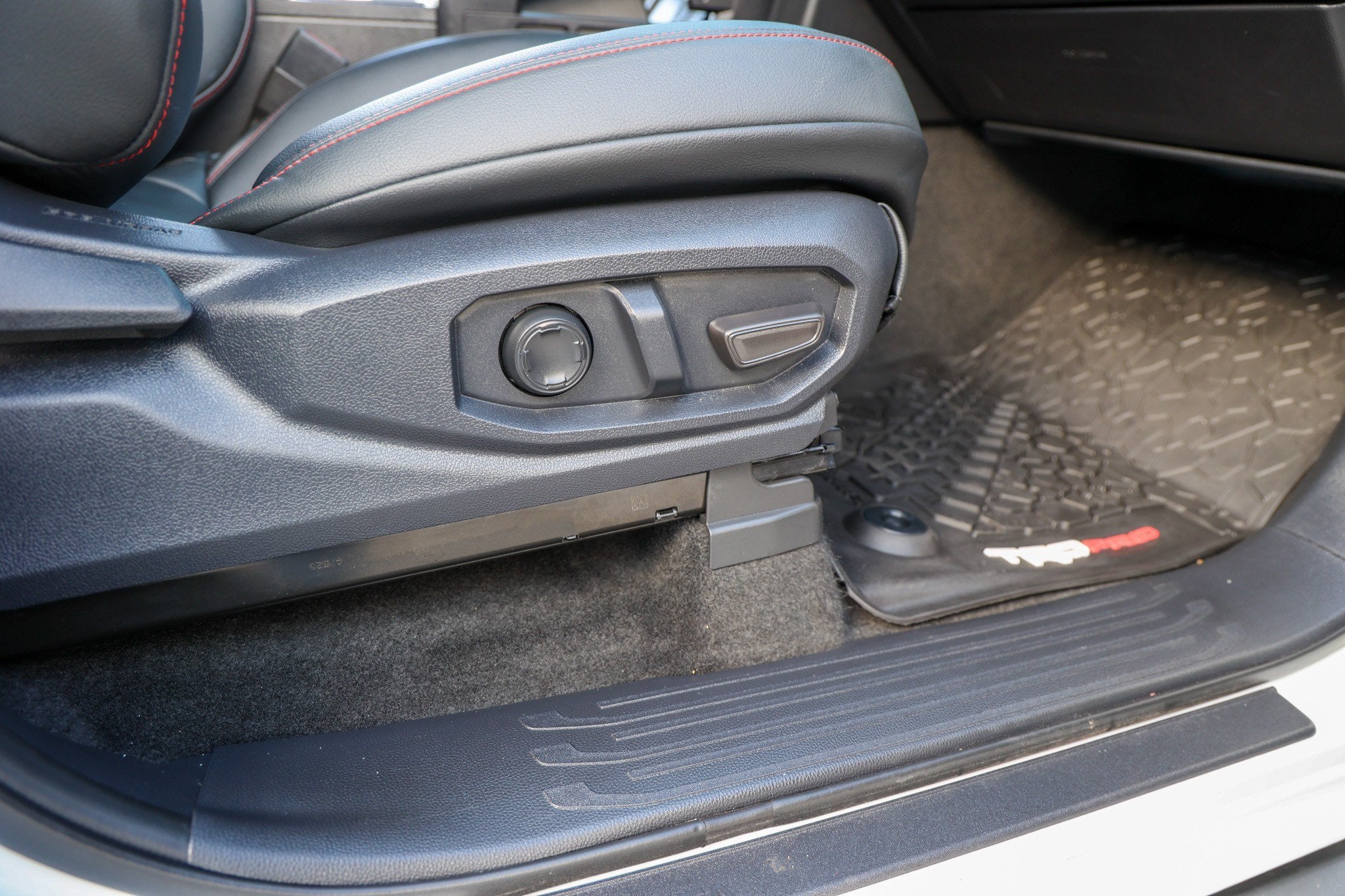 2025 Toyota Tacoma i-FORCE MAX TRD Pro Hybrid
