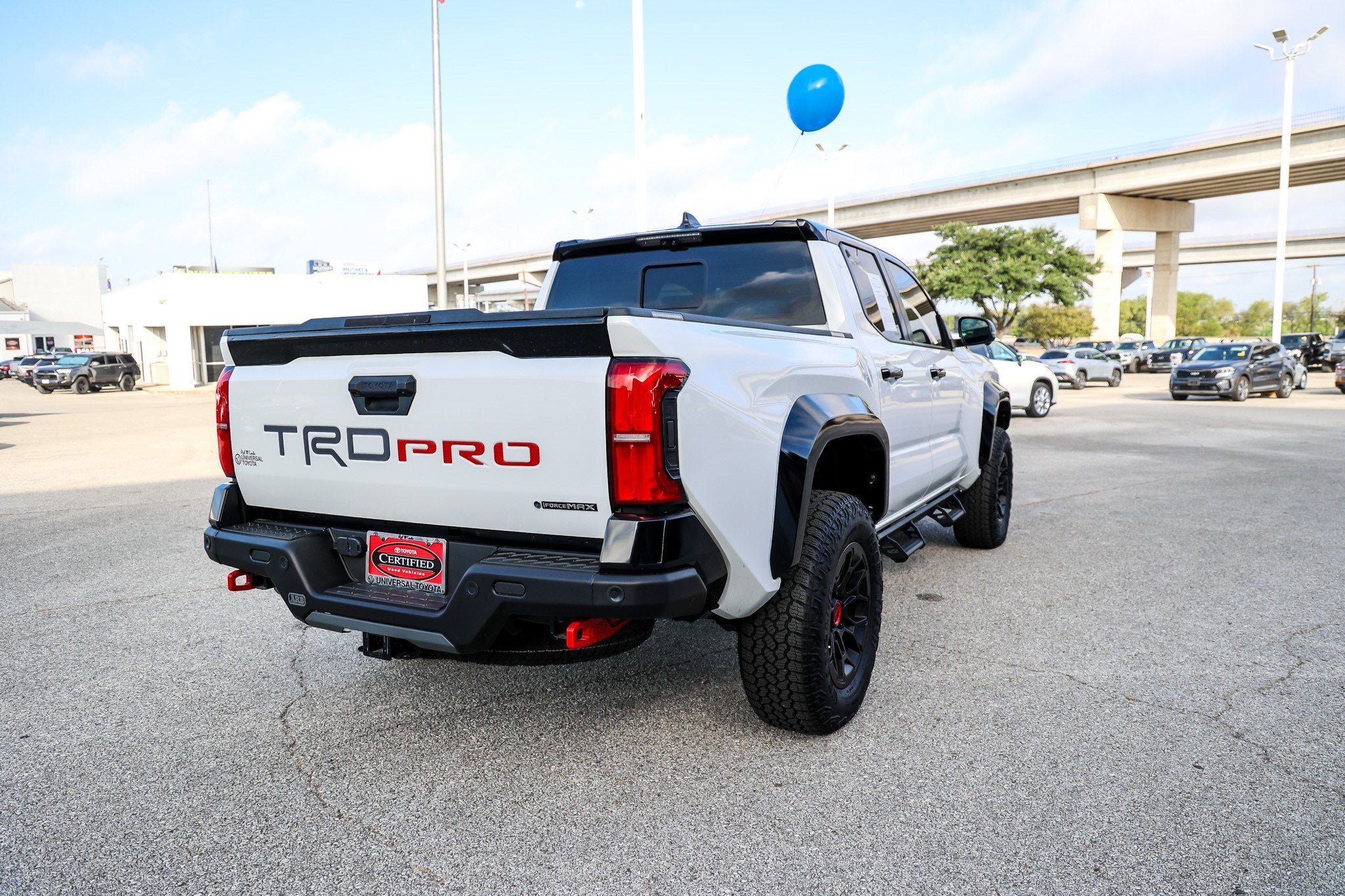 2025 Toyota Tacoma i-FORCE MAX TRD Pro Hybrid