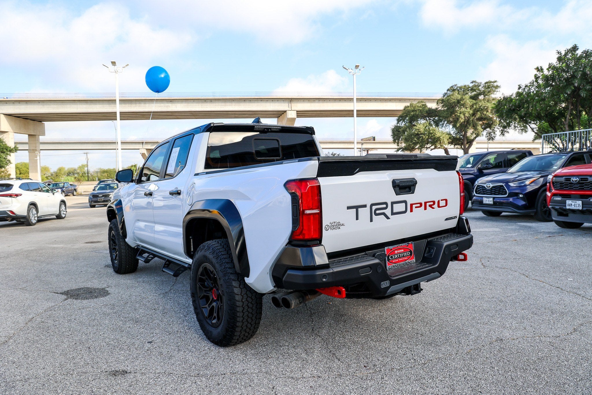 2025 Toyota Tacoma i-FORCE MAX TRD Pro Hybrid