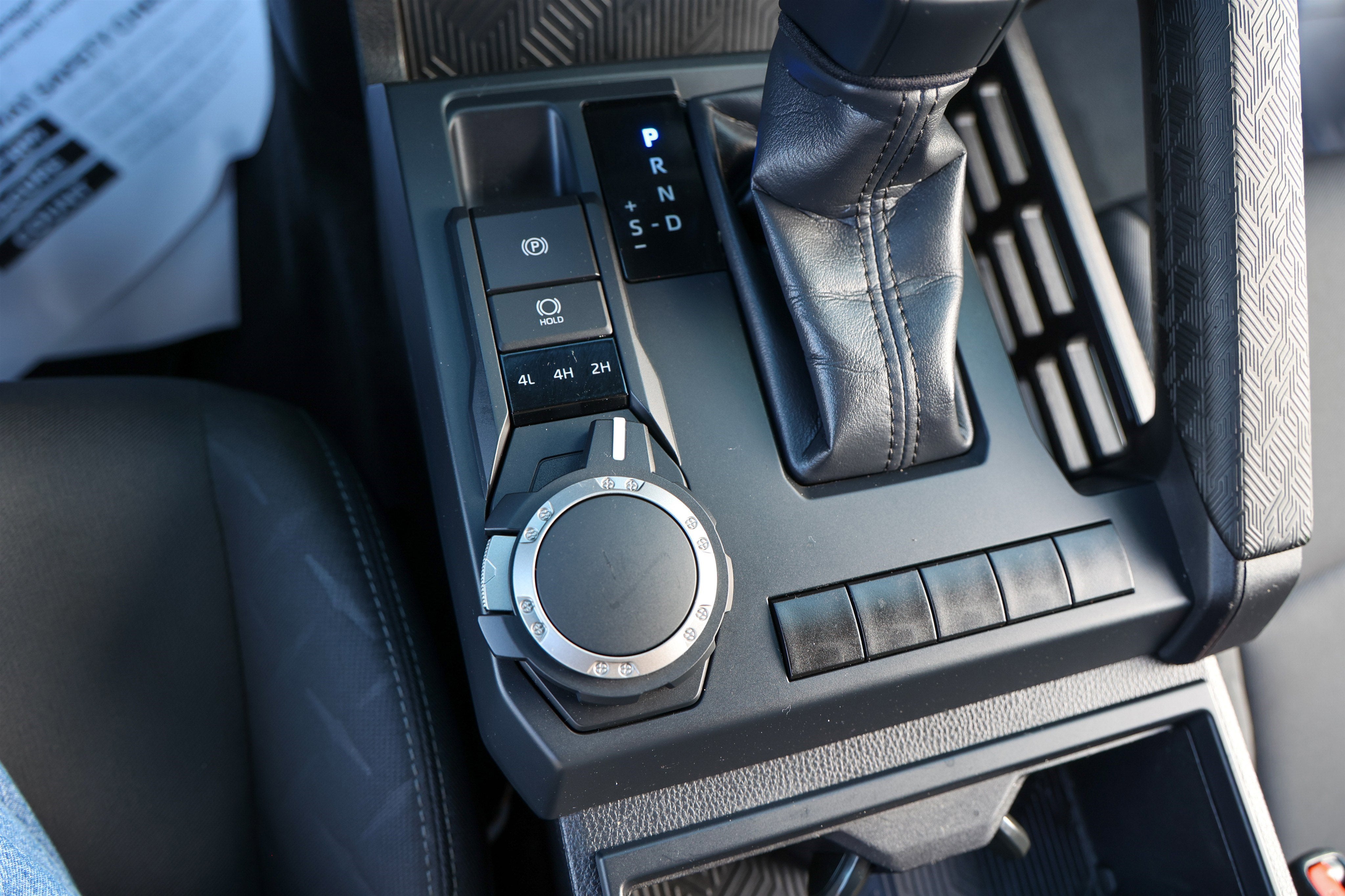 2024 Toyota TACOMA SR SR