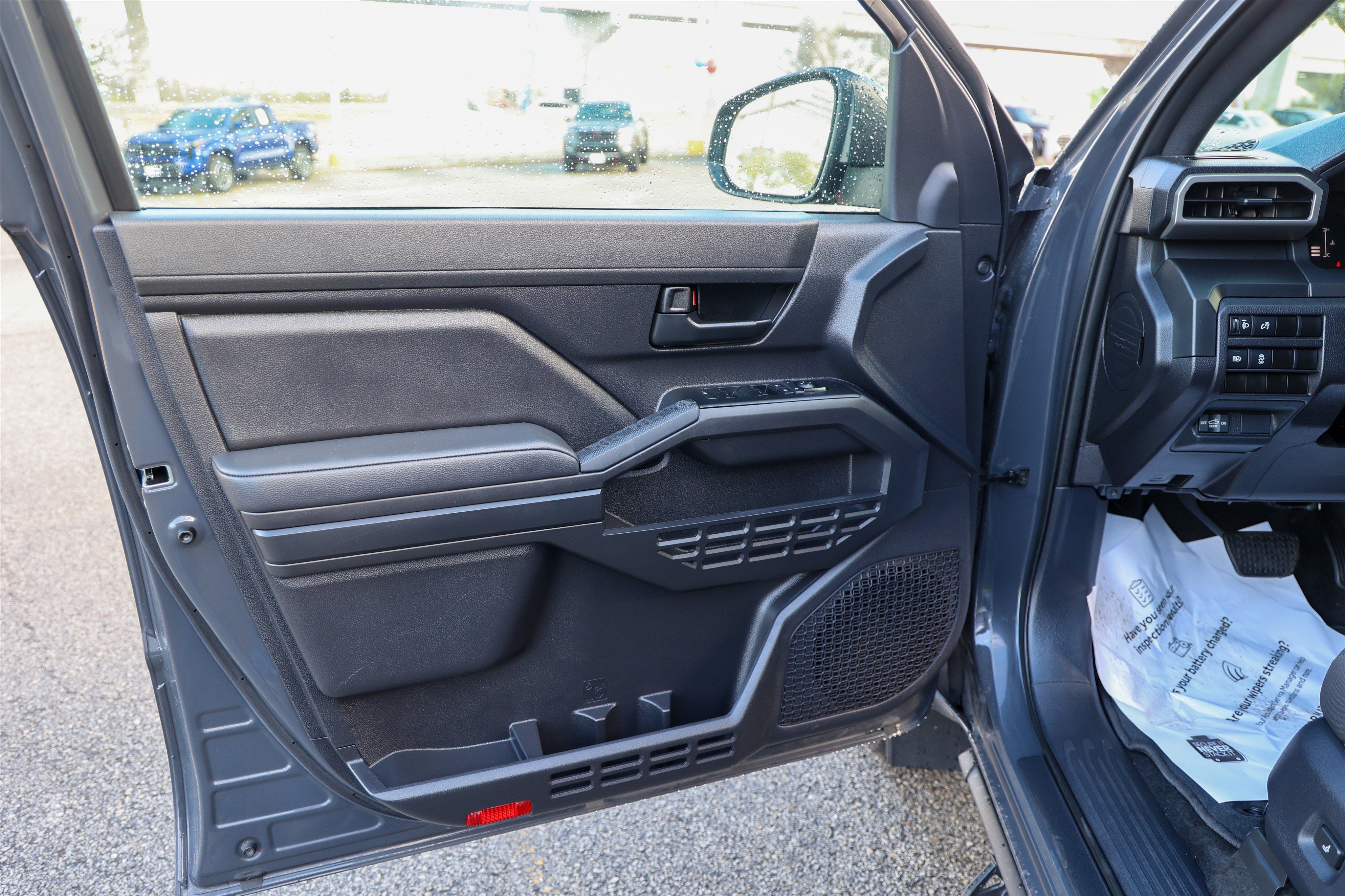 2024 Toyota TACOMA SR SR