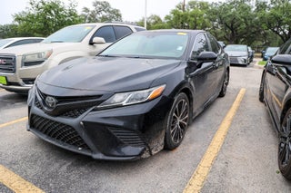 2018 Toyota Camry SE