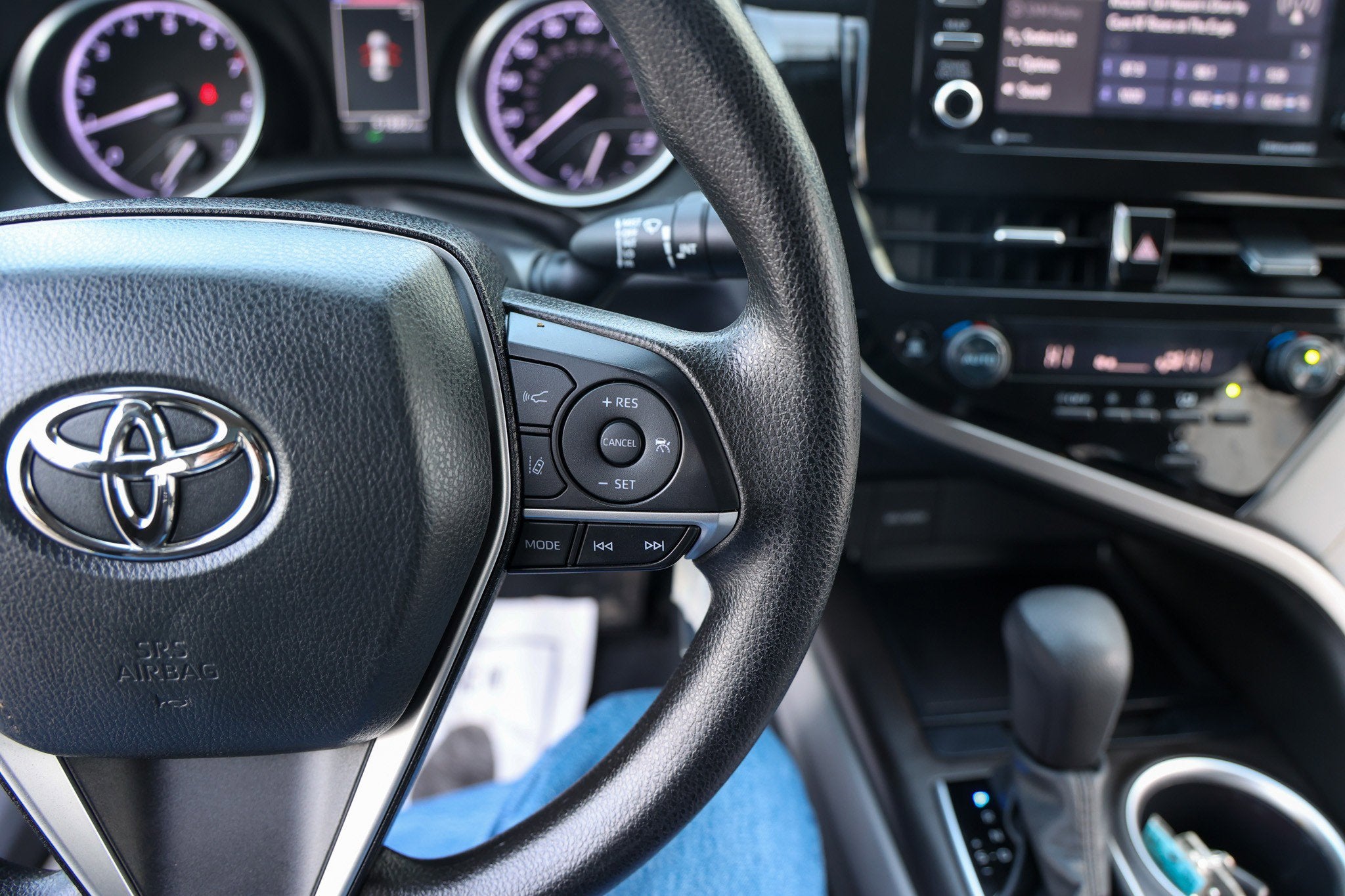 2023 Toyota CAMRY LE