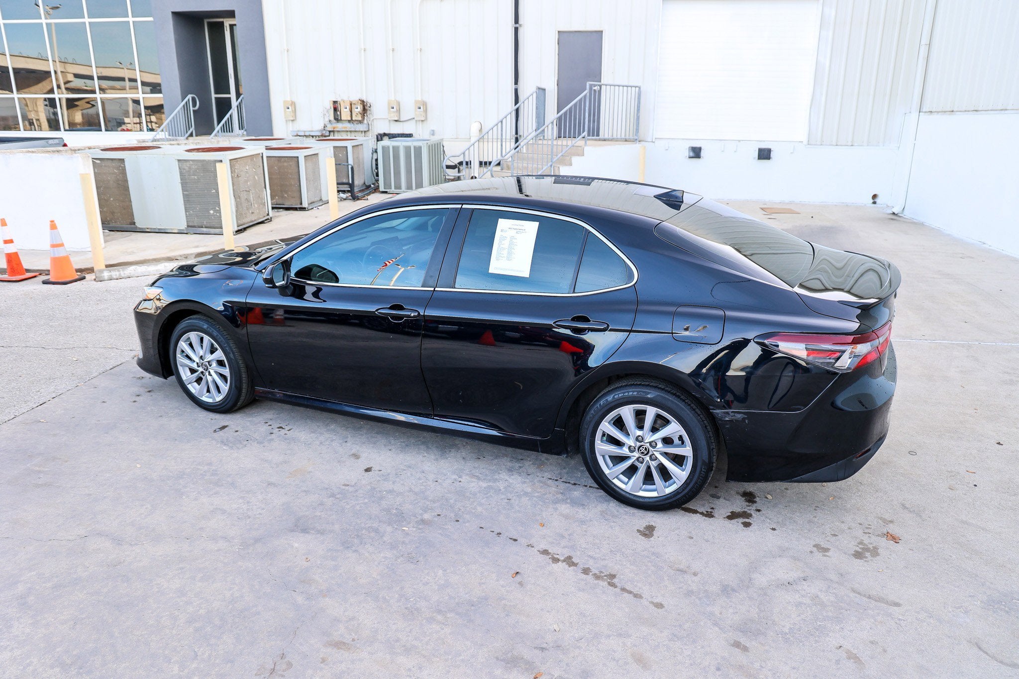 2023 Toyota CAMRY LE