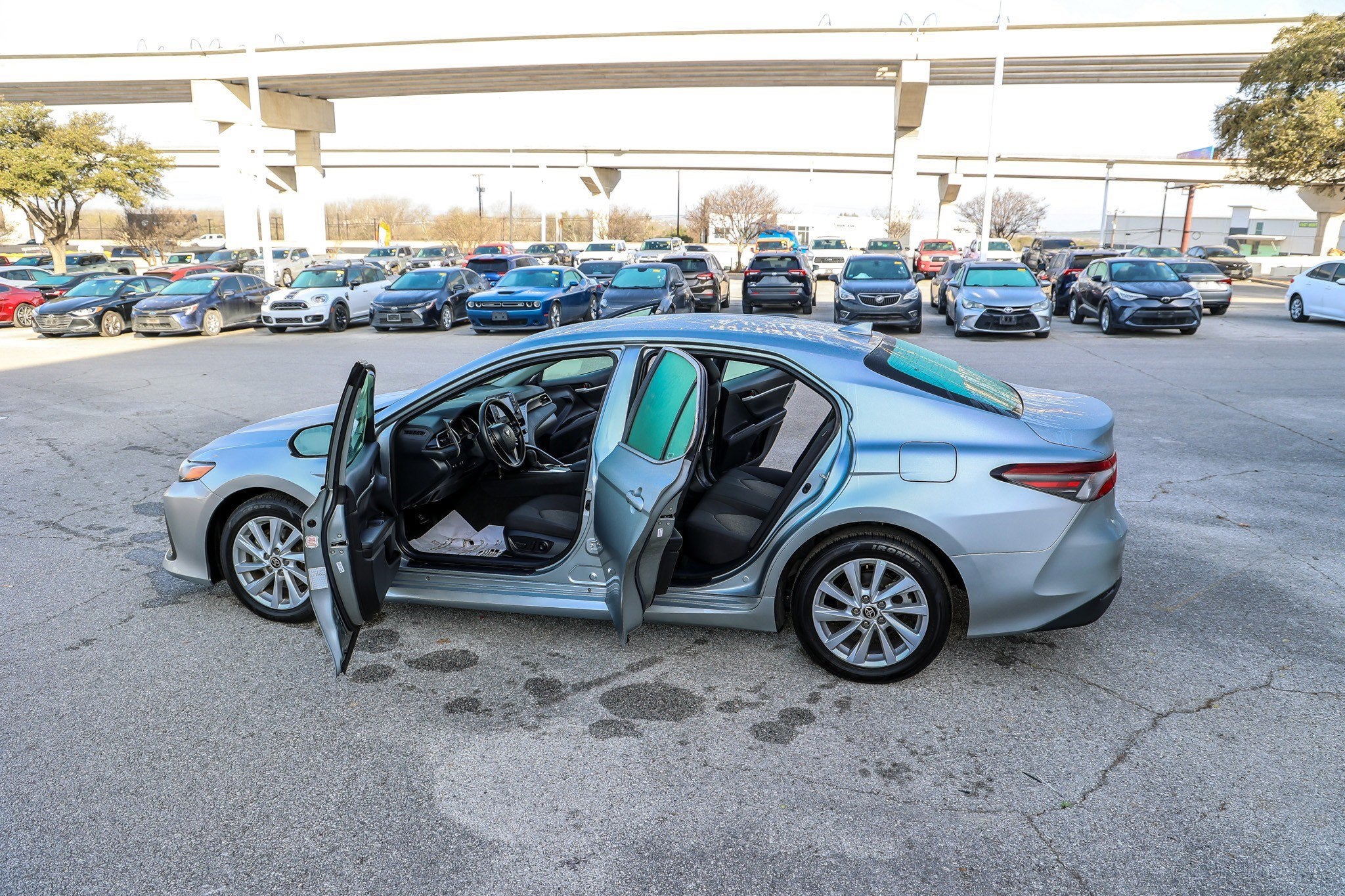 2024 Toyota CAMRY LE