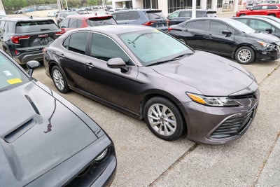 2021 Toyota CAMRY LE