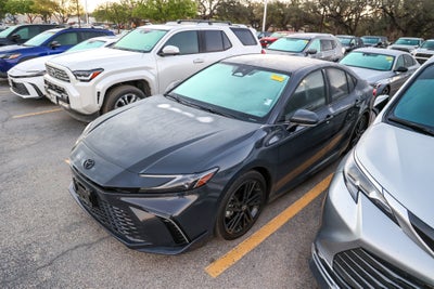 2025 Toyota CAMRY XSE