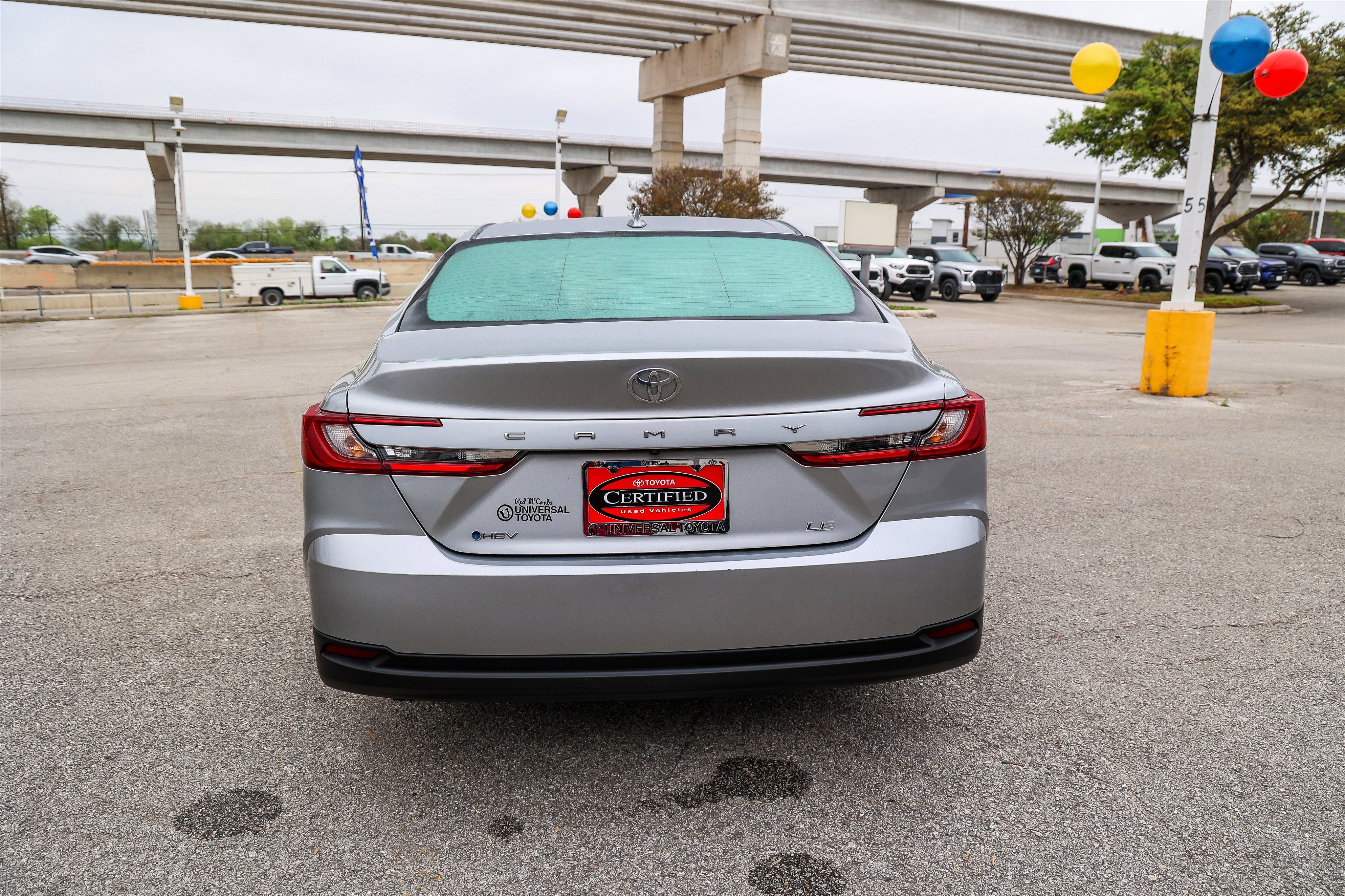2025 Toyota CAMRY SE