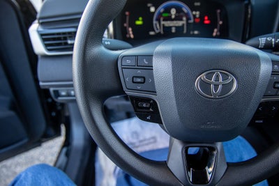 2026 Toyota CAMRY LE