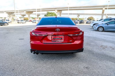 2025 Toyota Camry SE