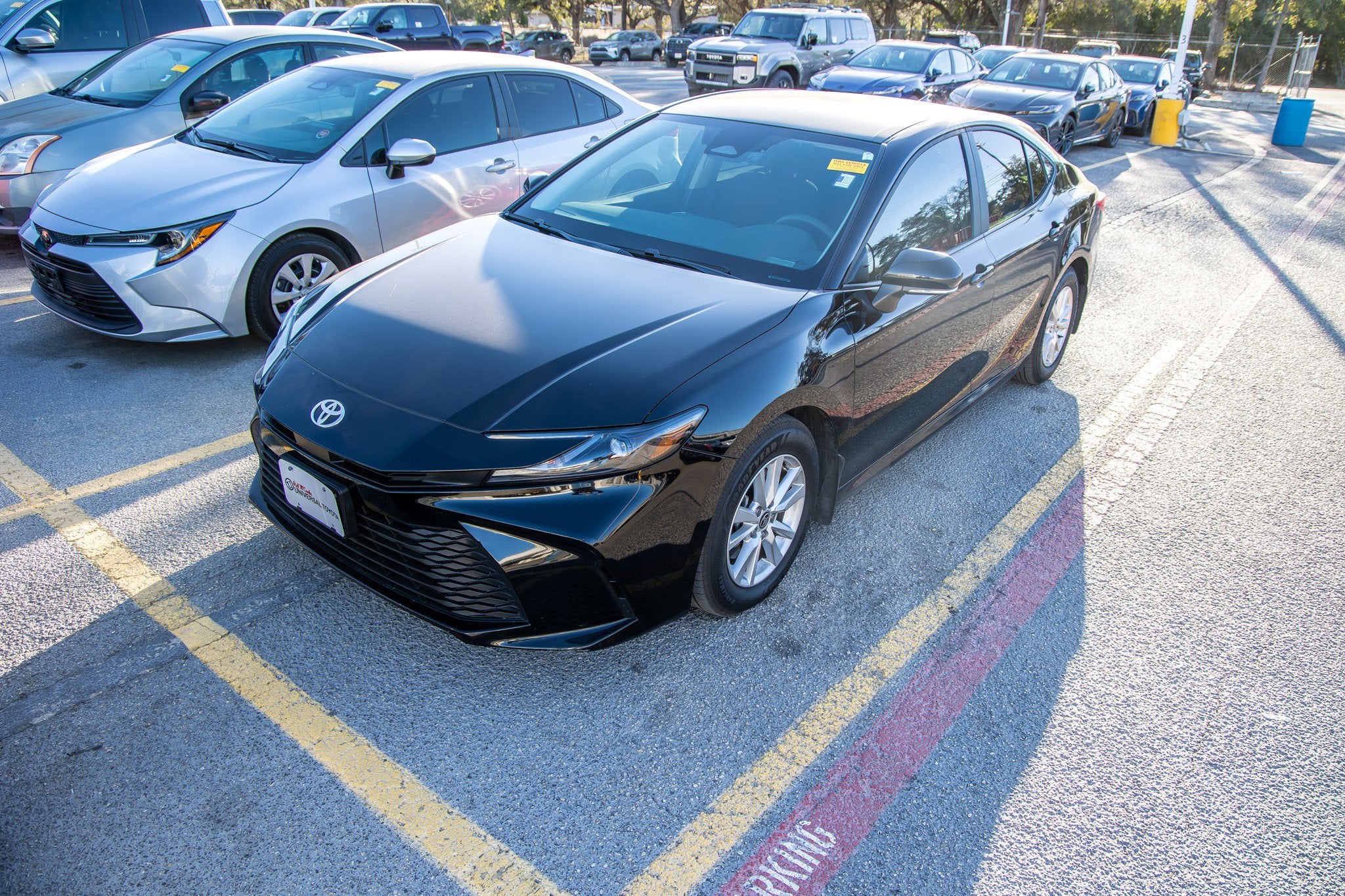 2025 Toyota CAMRY LE