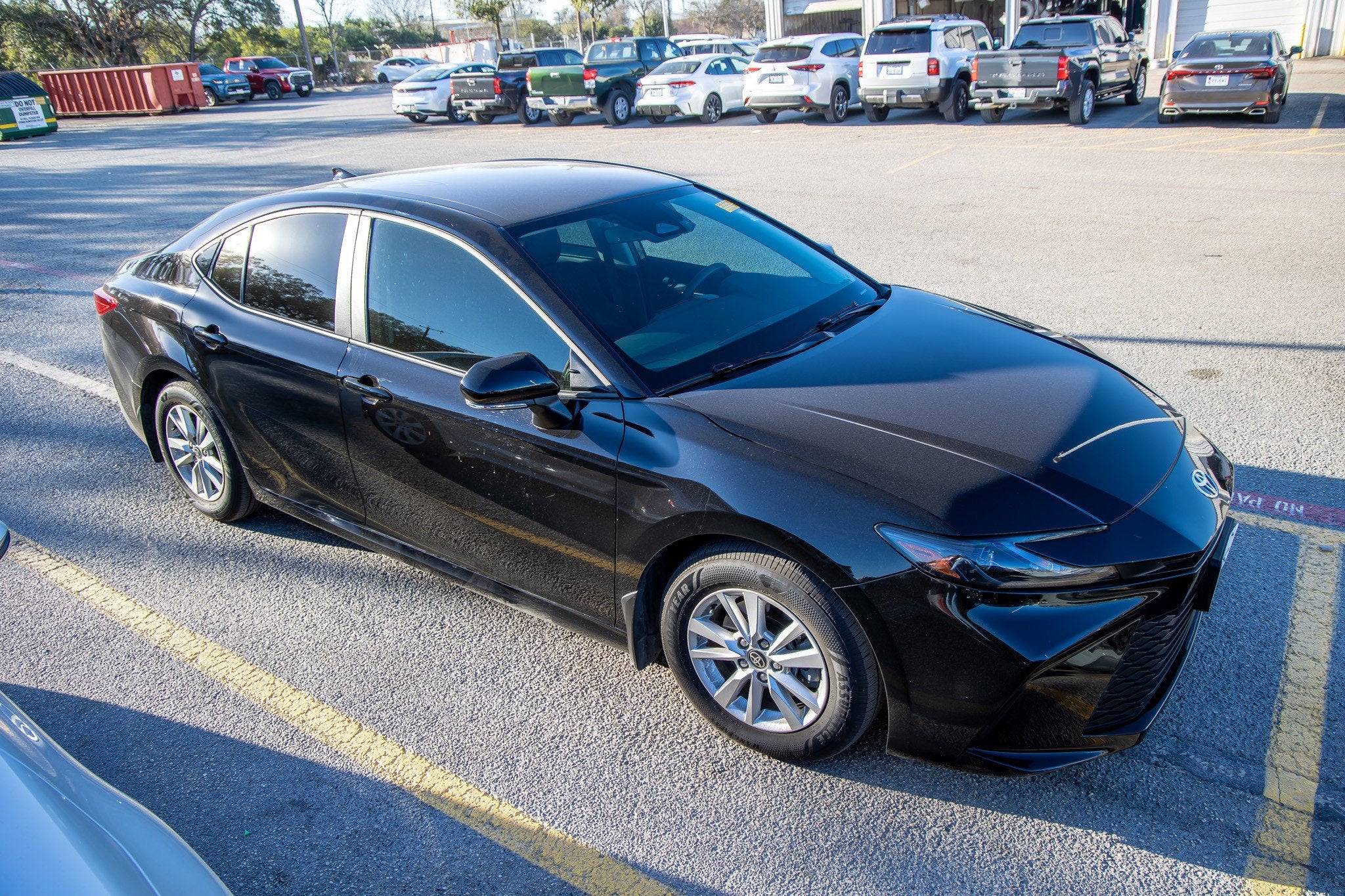 2025 Toyota CAMRY LE