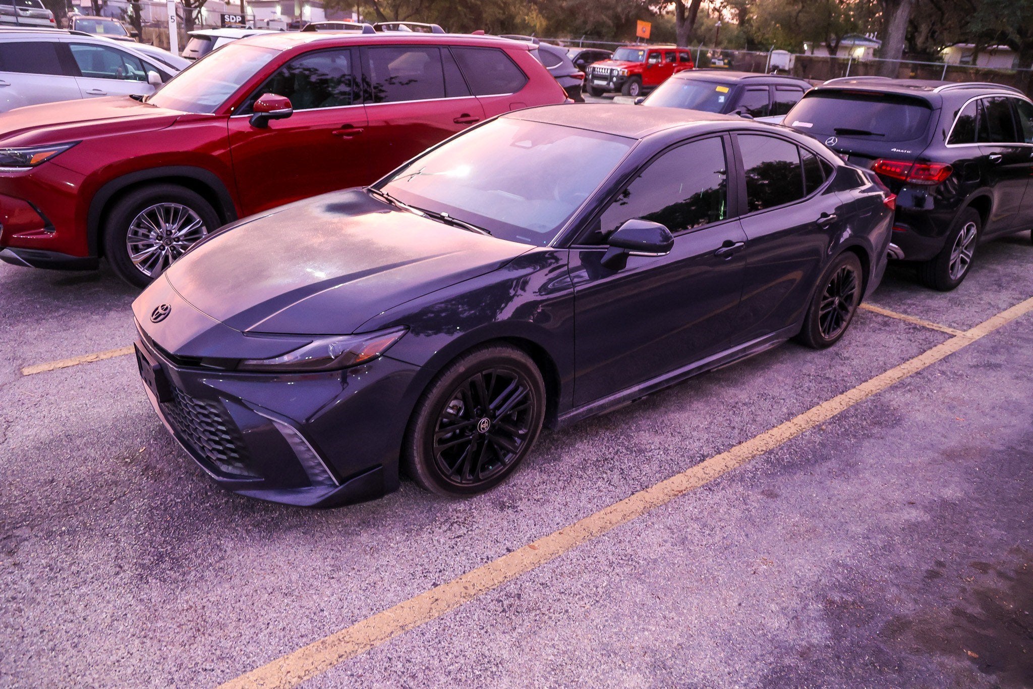 2025 Toyota Camry SE
