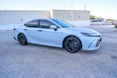 2025 Toyota Camry XLE