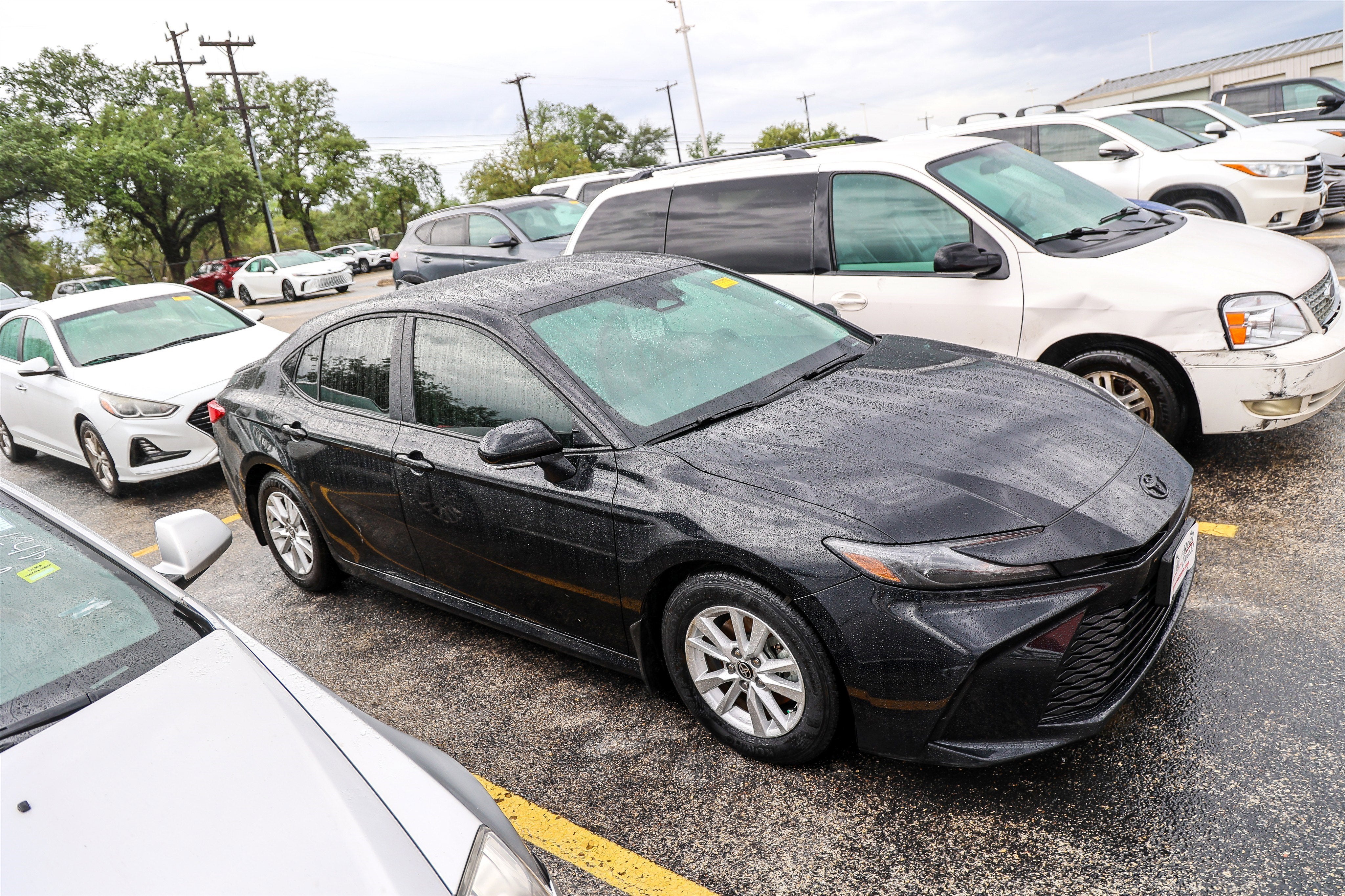 2025 Toyota CAMRY LE