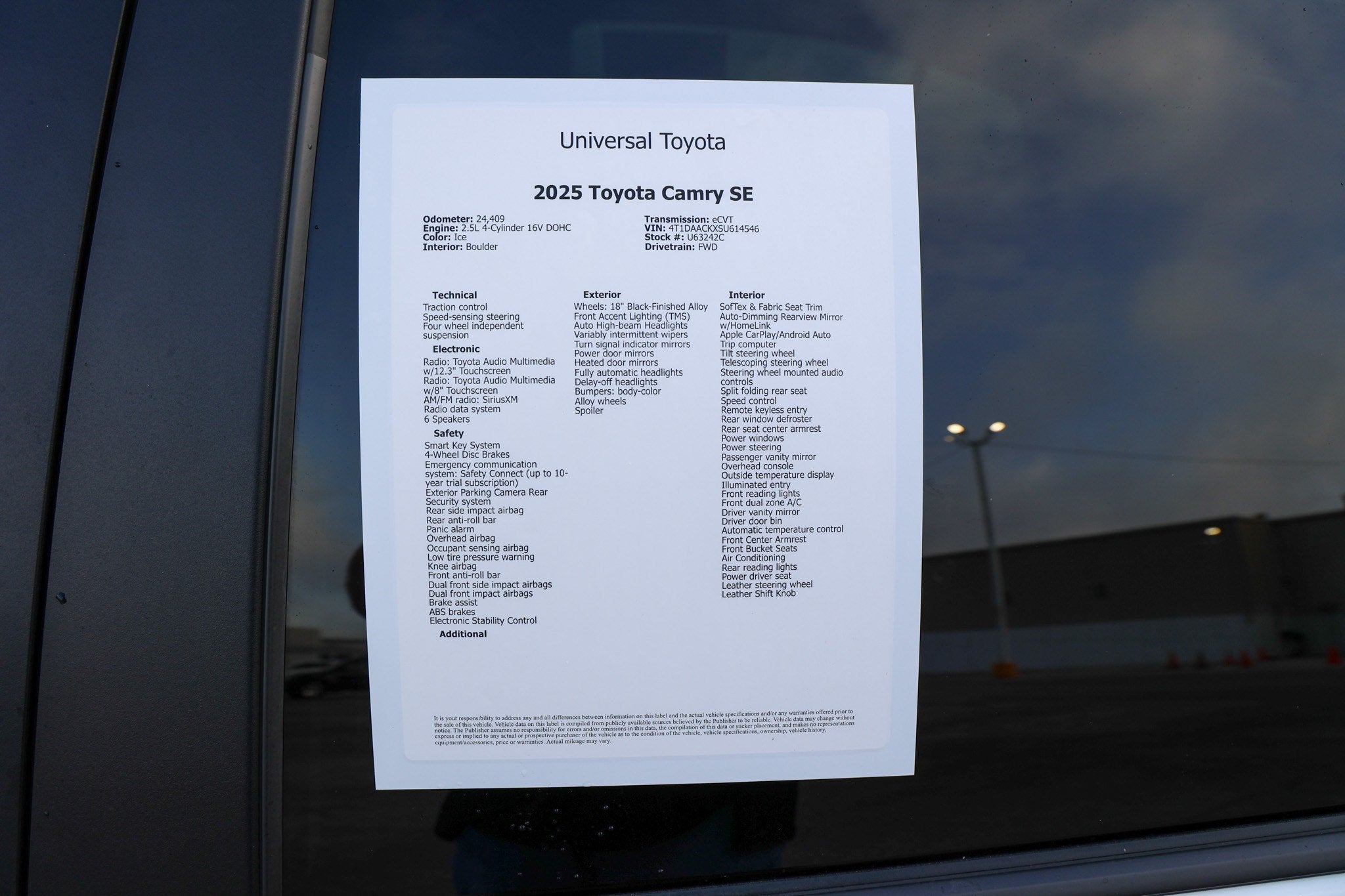 2025 Toyota Camry SE