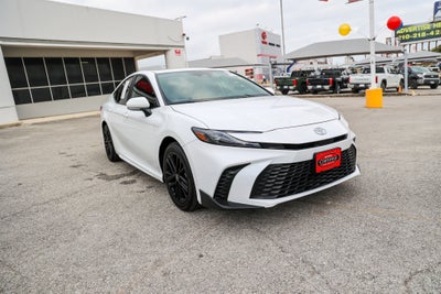 2025 Toyota CAMRY SE