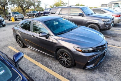 2021 Toyota CAMRY SE