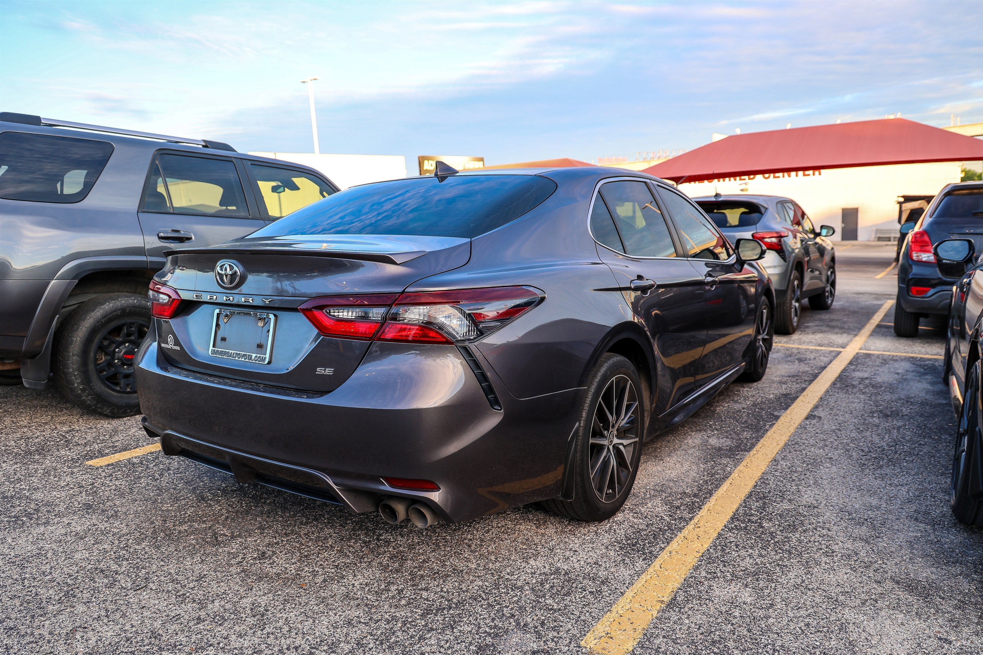 2021 Toyota CAMRY SE