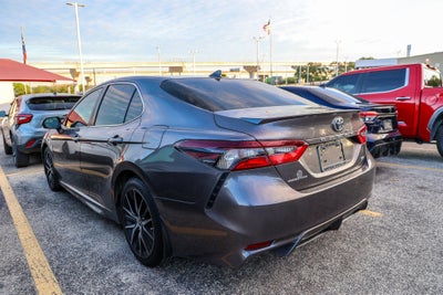 2021 Toyota CAMRY SE