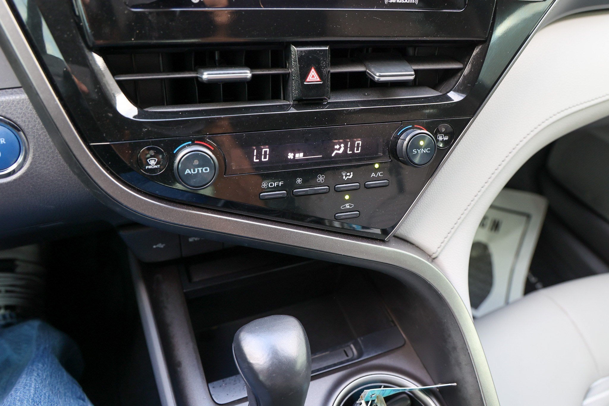 2024 Toyota Camry Hybrid Hybrid SE