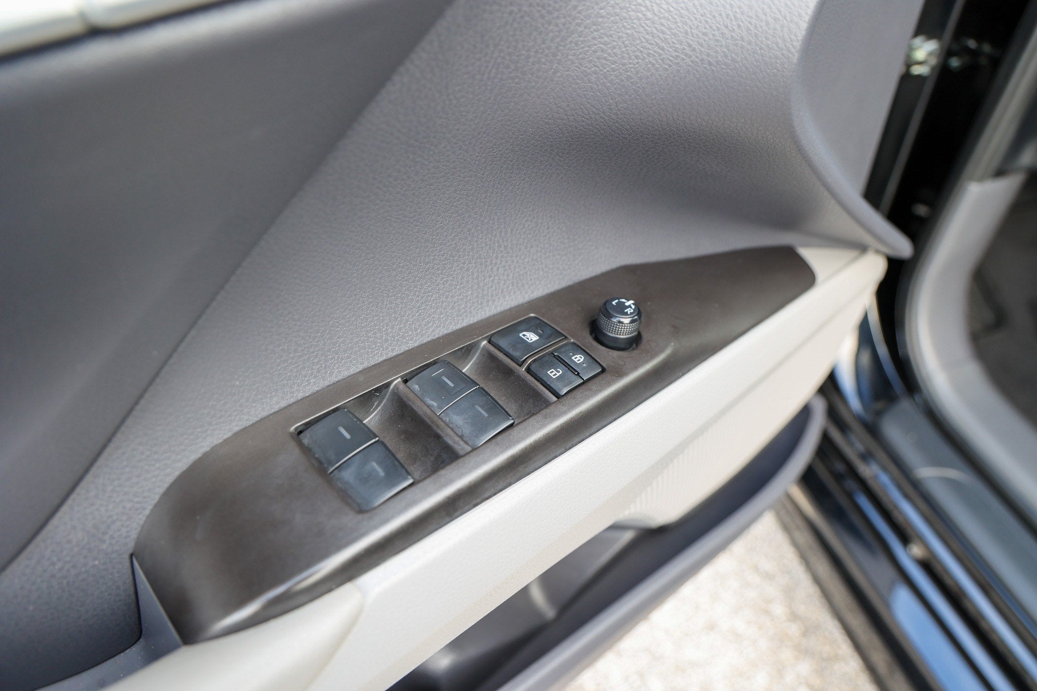 2024 Toyota Camry Hybrid Hybrid SE