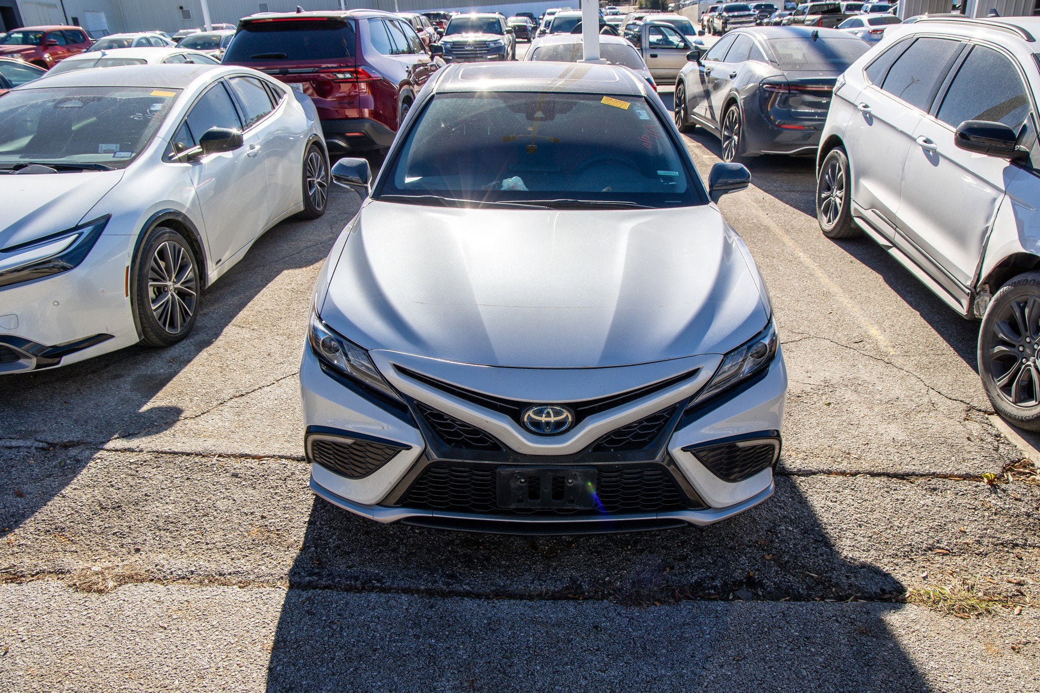 2022 Toyota CAMRY Hybrid XSE